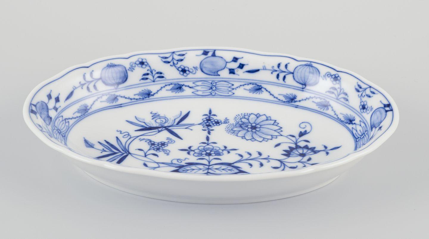 Glazed Meissen, Germany. Two oval Blue Onion pattern porcelain bowls. For Sale