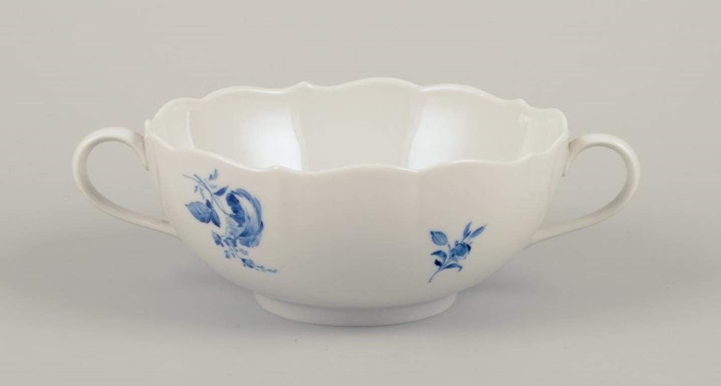 20th Century Meissen, Germany. Two pairs of bouillon cups in blue-painted porcelain. For Sale