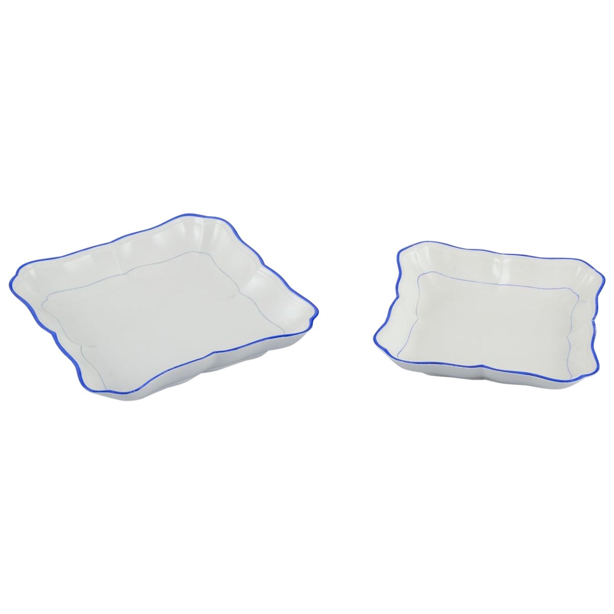 Meissen, Germany. Two square bowls of white porcelain, blue rim. Early 20th C. For Sale