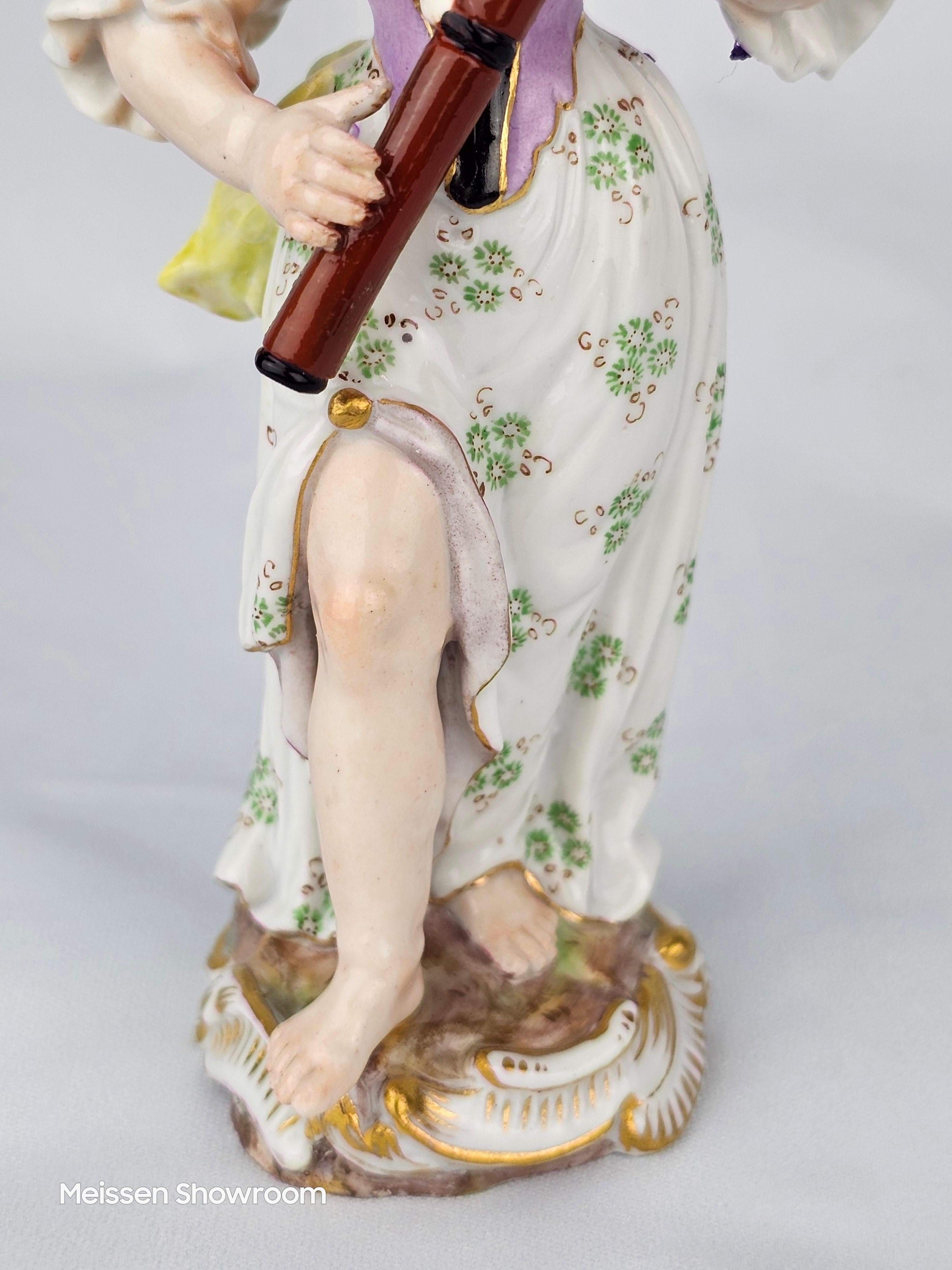 Tedesco La ragazza di Meissen che suona il fagotto (Serie Orchestra Femminile) in vendita