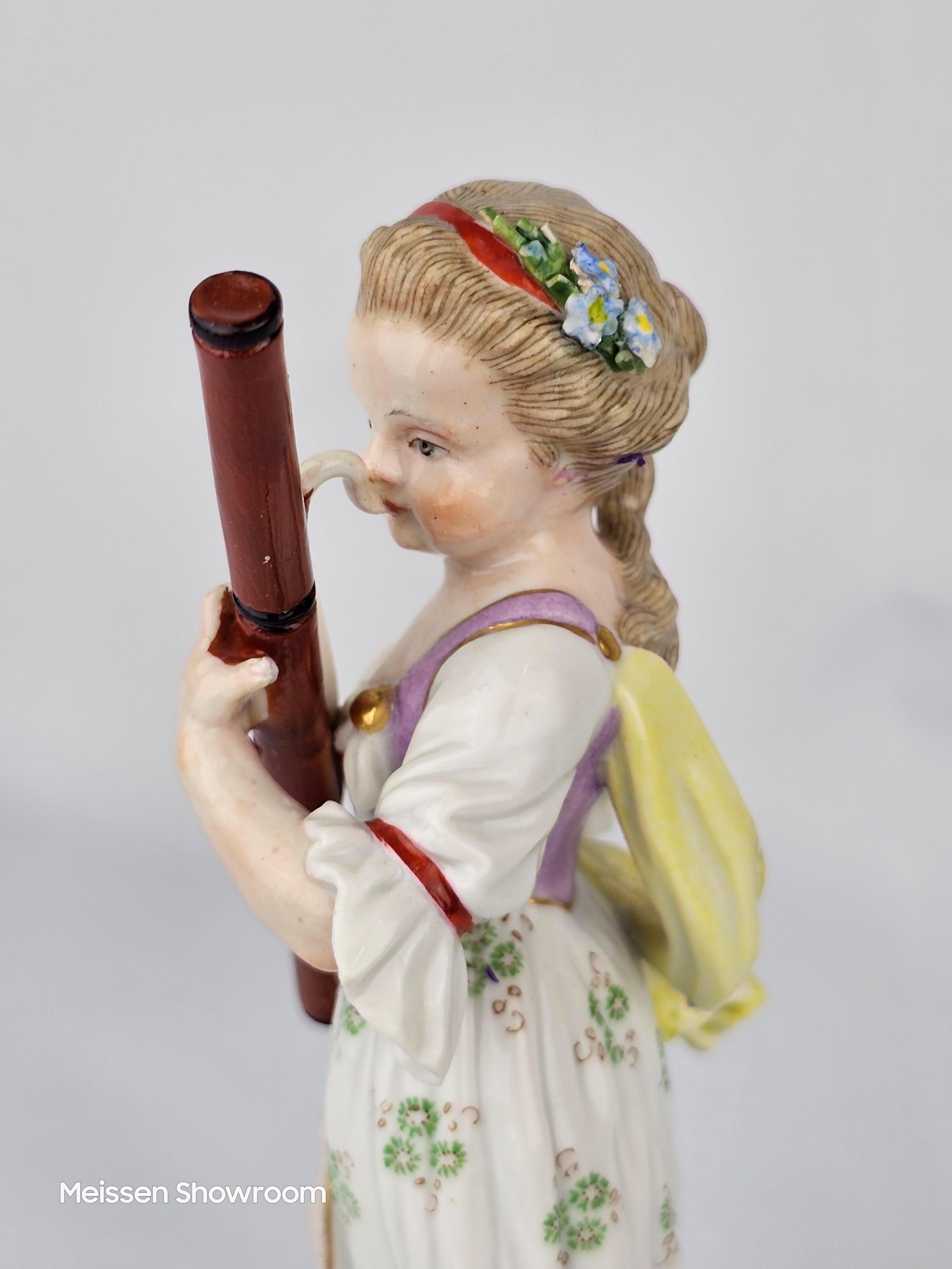 La ragazza di Meissen che suona il fagotto (Serie Orchestra Femminile) In condizioni buone in vendita a Altrincham, GB