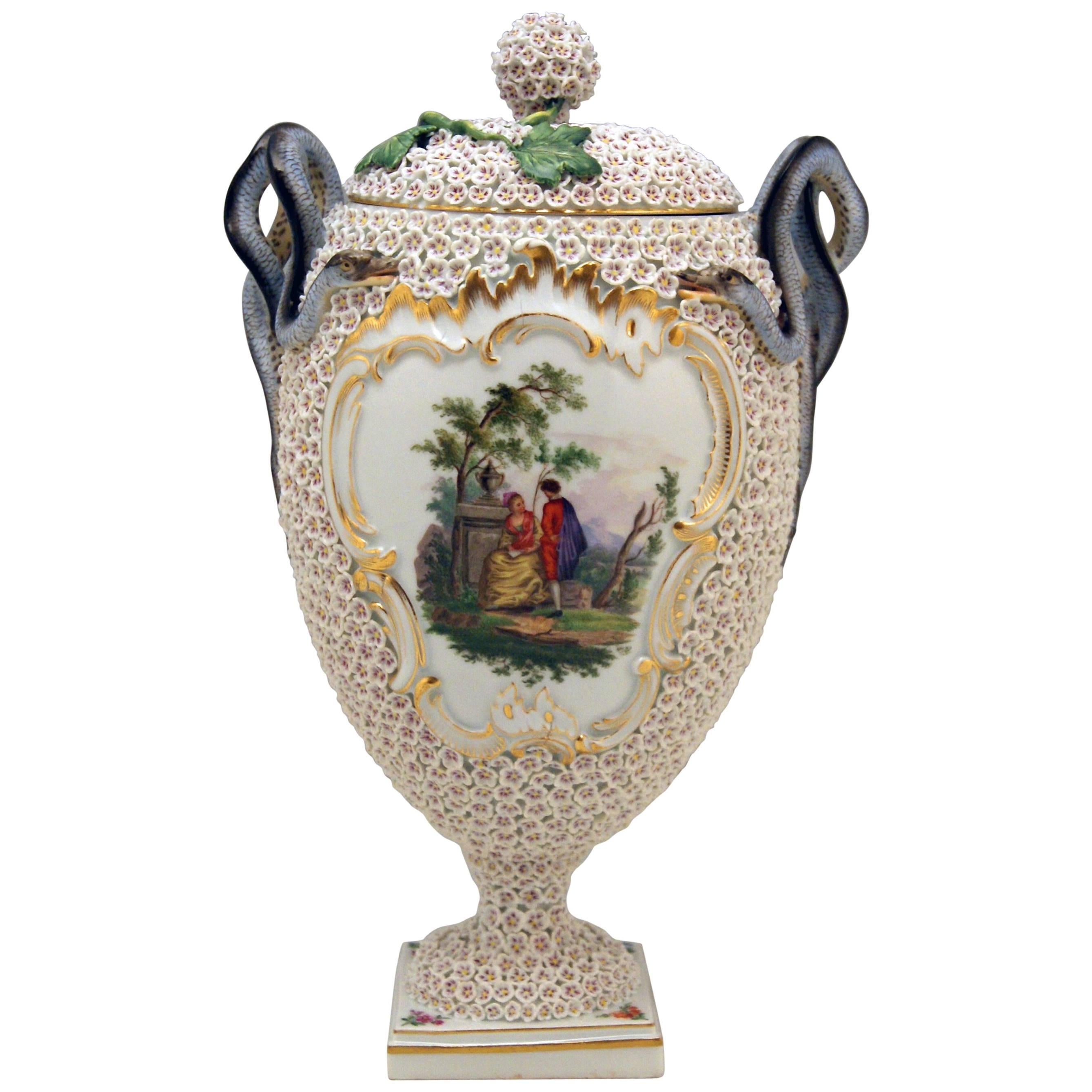Meissen Goblet Lidded Vase with Snowball Pattern and Snake Handles Made