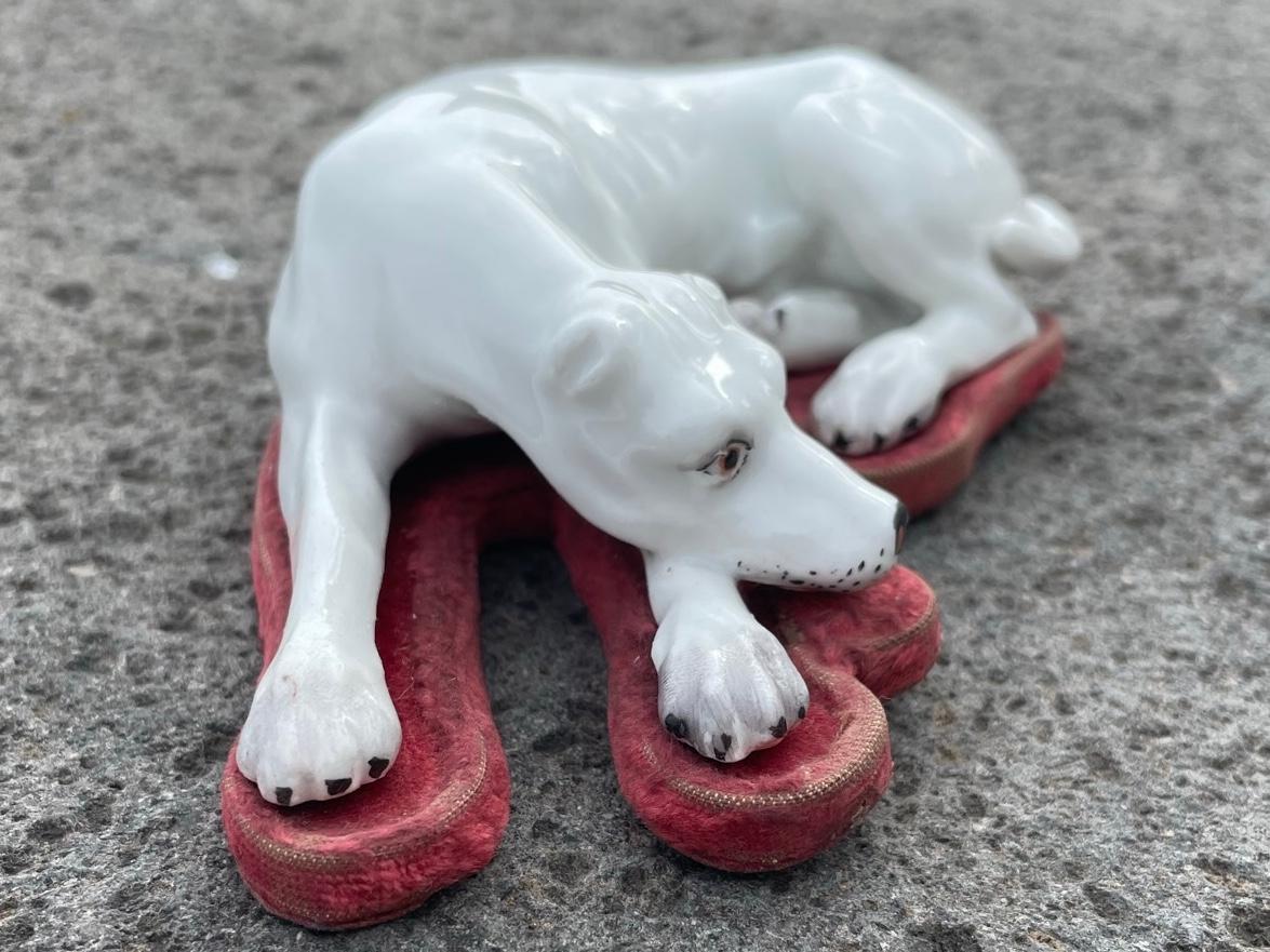 Meissen Great Dane White Porcelain Dog In Good Condition For Sale In New York, NY