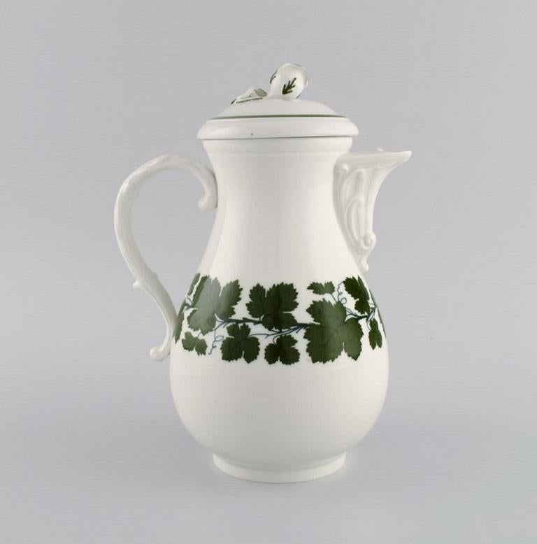 Cafetera, azucarero y cremera de porcelana Meissen verde enredadera de hiedra Pintado a mano en venta