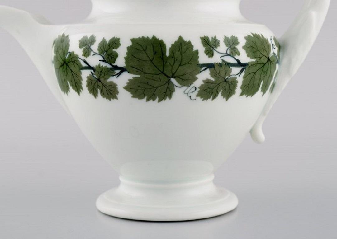 Porcelain Meissen Green Ivy Vine Leaf, Teapot, Sugar Bowl, Cream Jug and Serving Tray