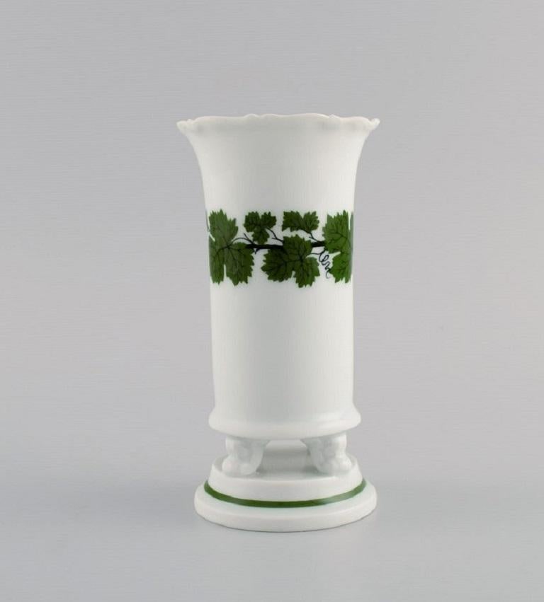 Meissen Green Ivy Vine Vase and Bowl in Hand-Painted Porcelain, 1940's In Excellent Condition For Sale In Copenhagen, DK