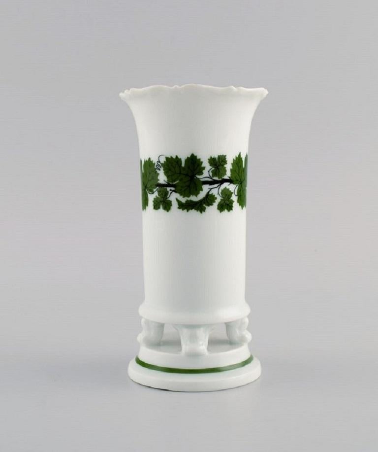 Mid-20th Century Meissen Green Ivy Vine Vase and Bowl in Hand-Painted Porcelain, 1940's For Sale
