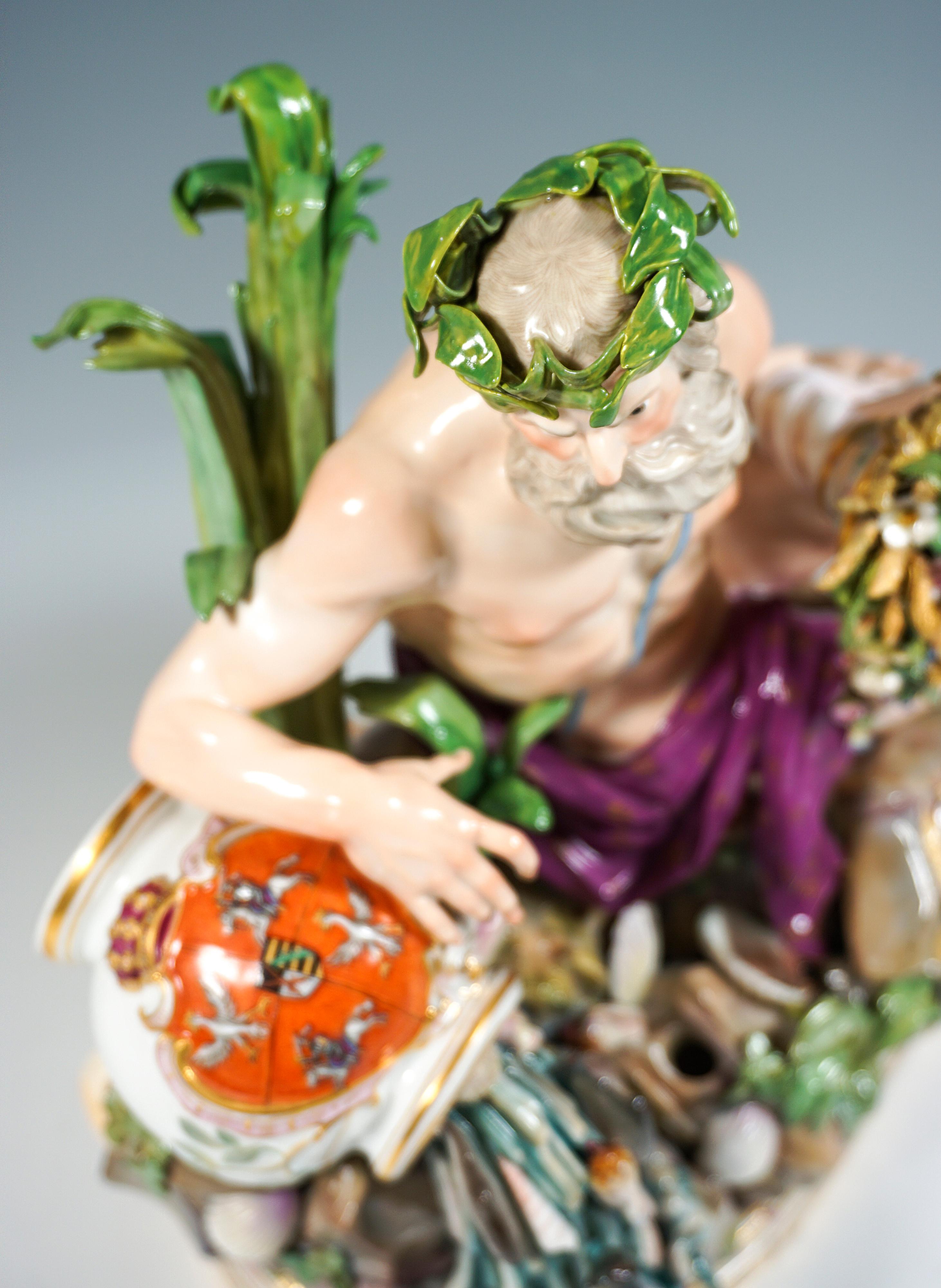 Meissen Group 'Allegory Of The Volga' for Catherine II of Russia, Kaendler, 1850 For Sale 2