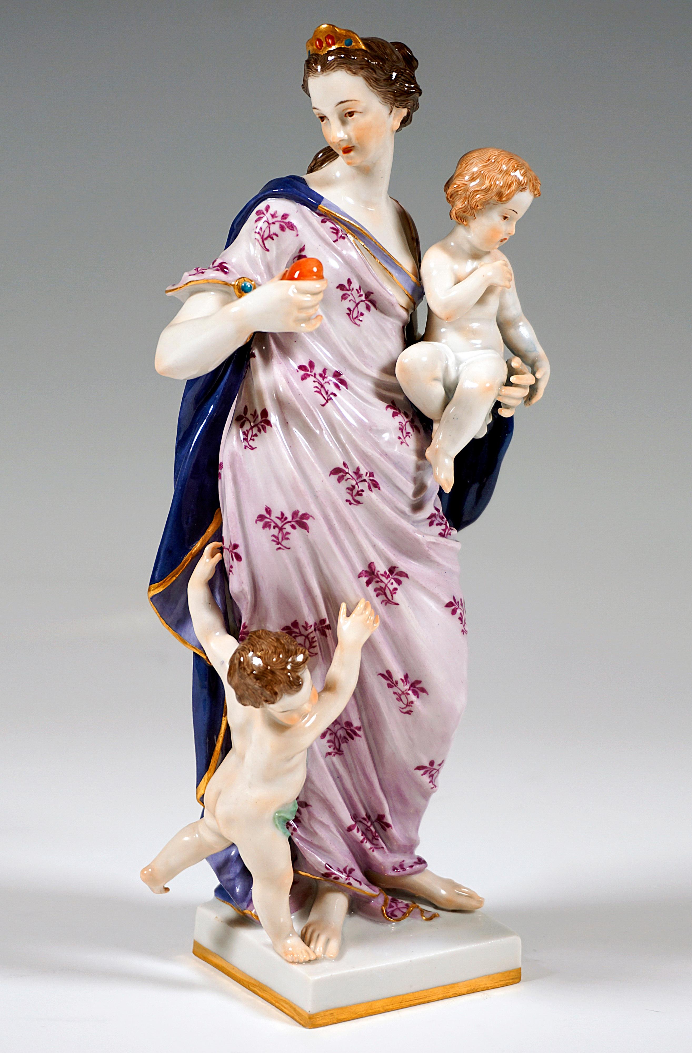 Meissen Group Allegory 'the Love', by J.J. Kaendler, Germany, circa 1900 In Good Condition For Sale In Vienna, AT