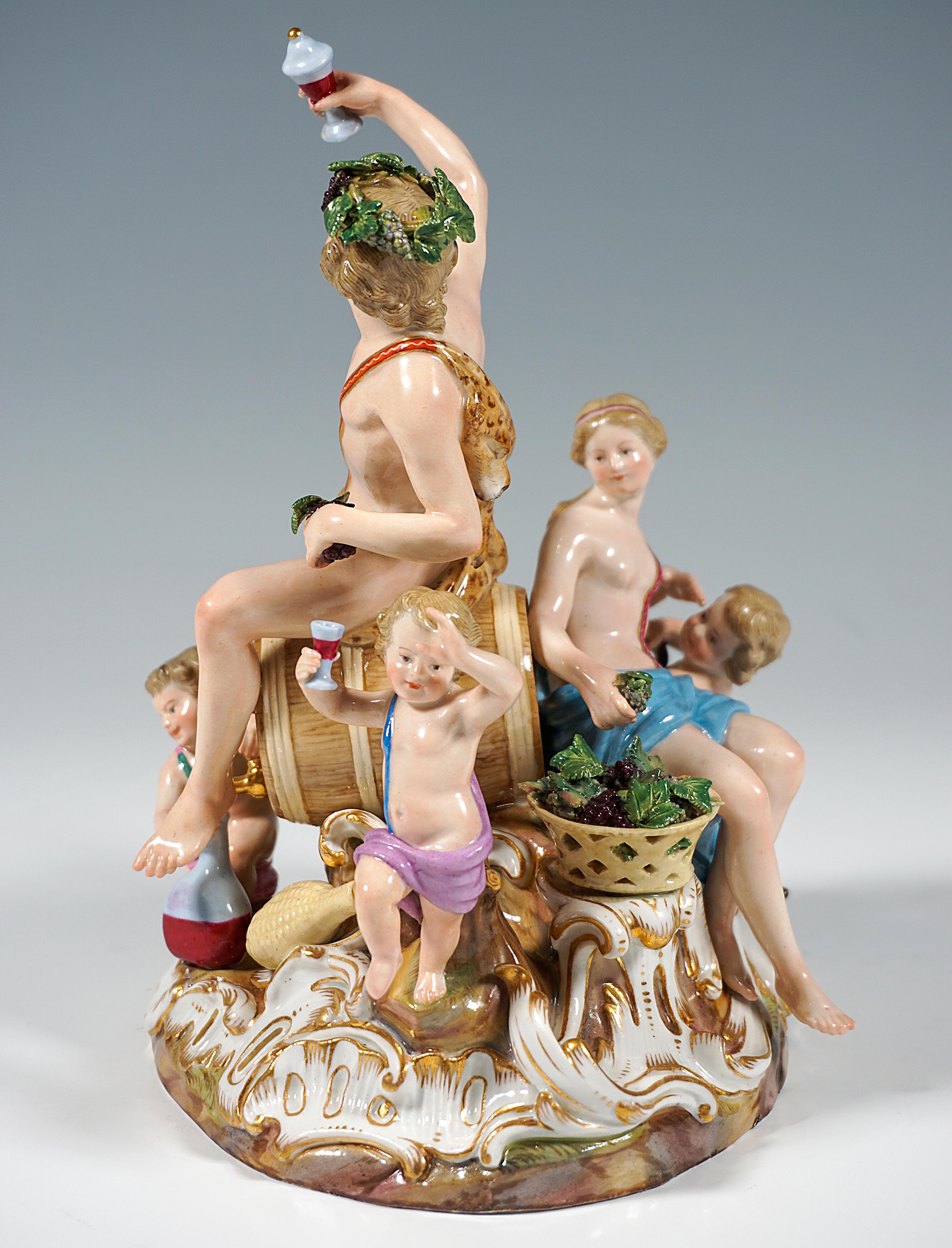 Meissen Group Bacchanal With Wine Barrel, by Kaendler & Meyer, Germany Ca 1870 In Good Condition For Sale In Vienna, AT