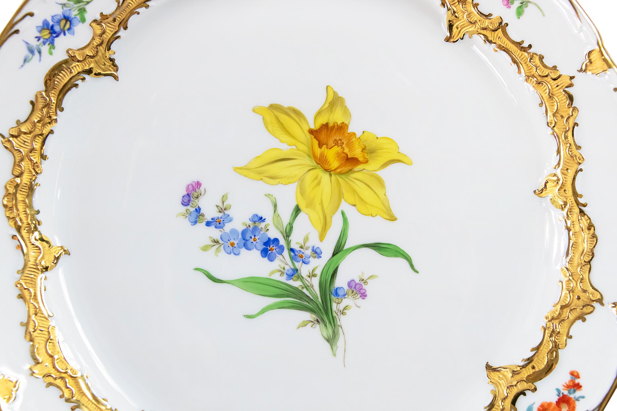 Meissen Hand Painted Porcelain Plate In Excellent Condition In Vilnius, LT