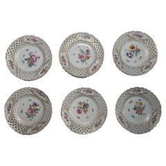 Set von sechs Schranktellern aus handbemaltem Porzellan von Meissen