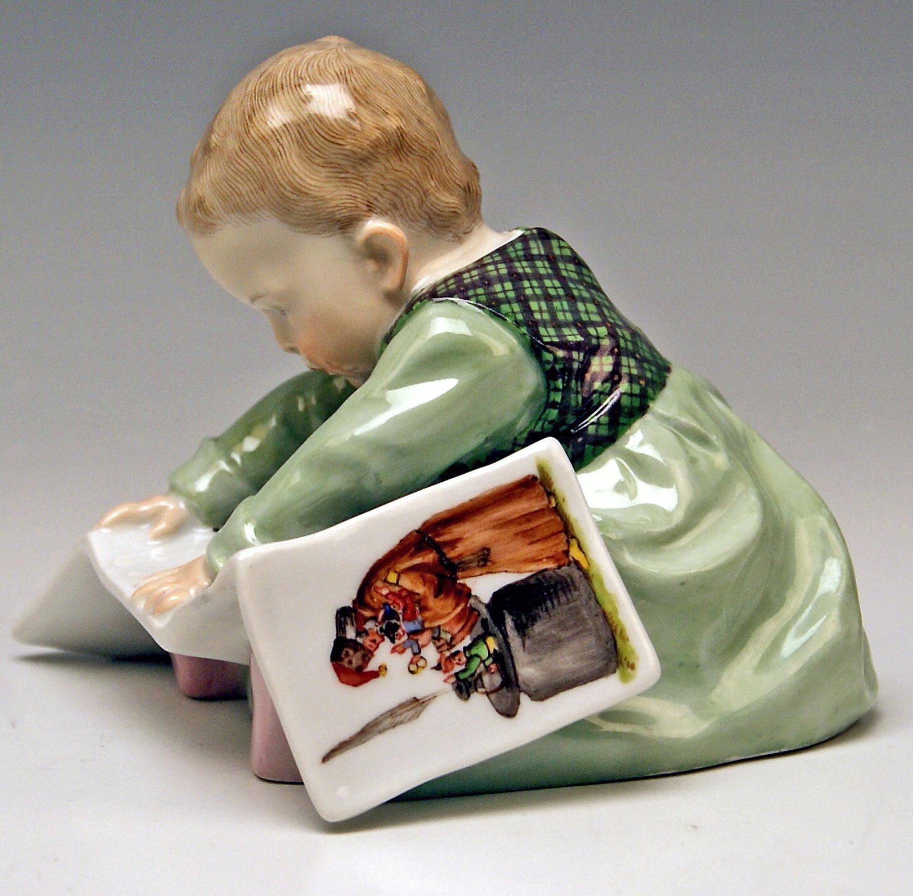 Art Nouveau Meissen Hentschel Child Baby Looking at Picture-Book Figurine Model U 149