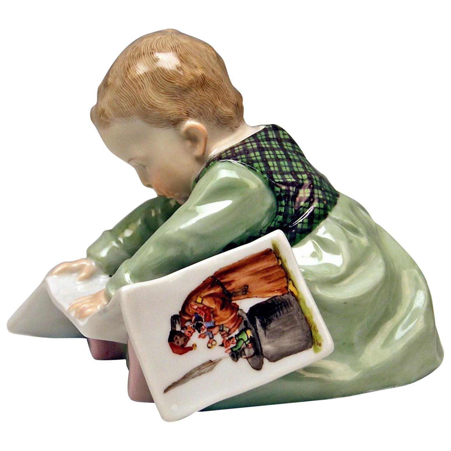 Meissen Hentschel Child Baby Looking at Picture-Book Figurine Model U 149