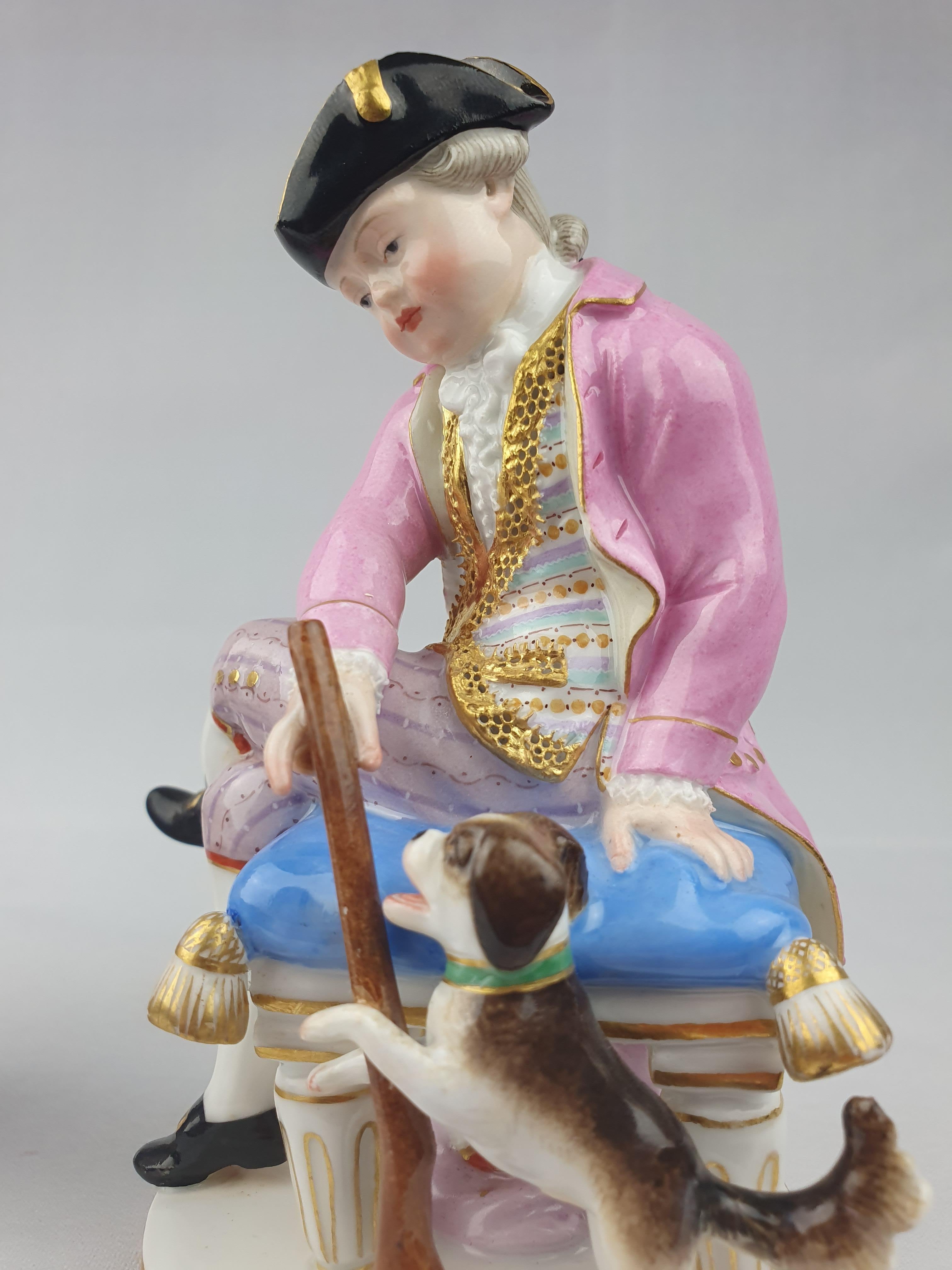 Meissen Huntsman and Companion with Dogs For Sale 5