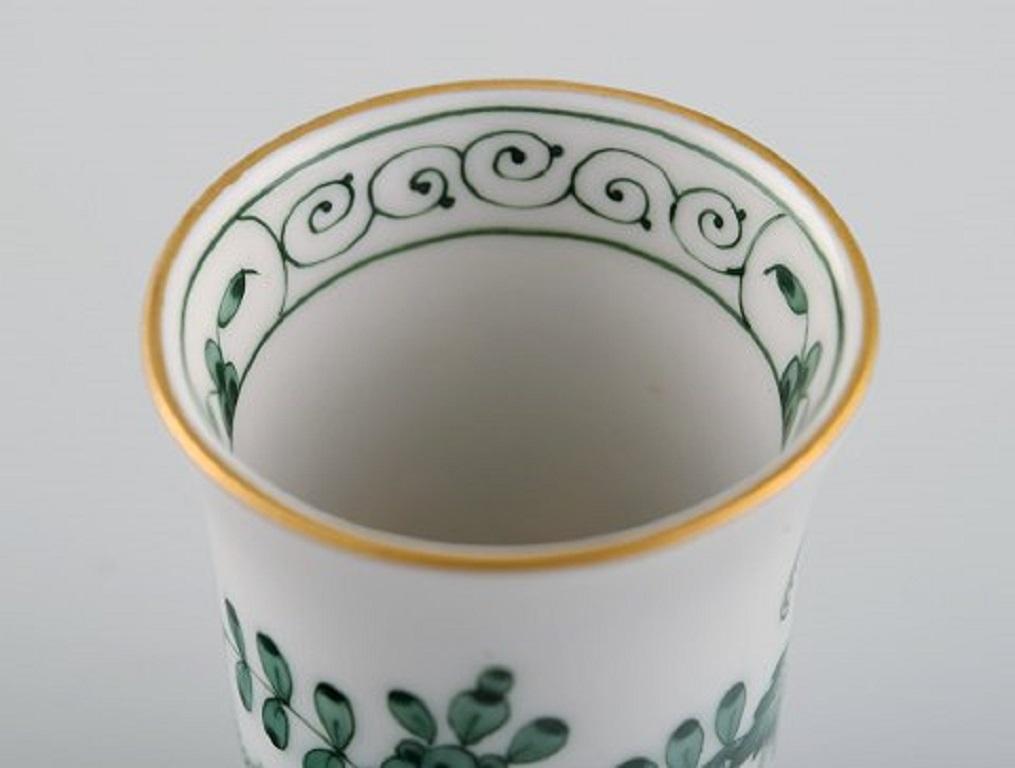 Meissen Indian Green Sake / Schnapps Set on Tray in Hand-Painted Porcelain In Excellent Condition In Copenhagen, DK