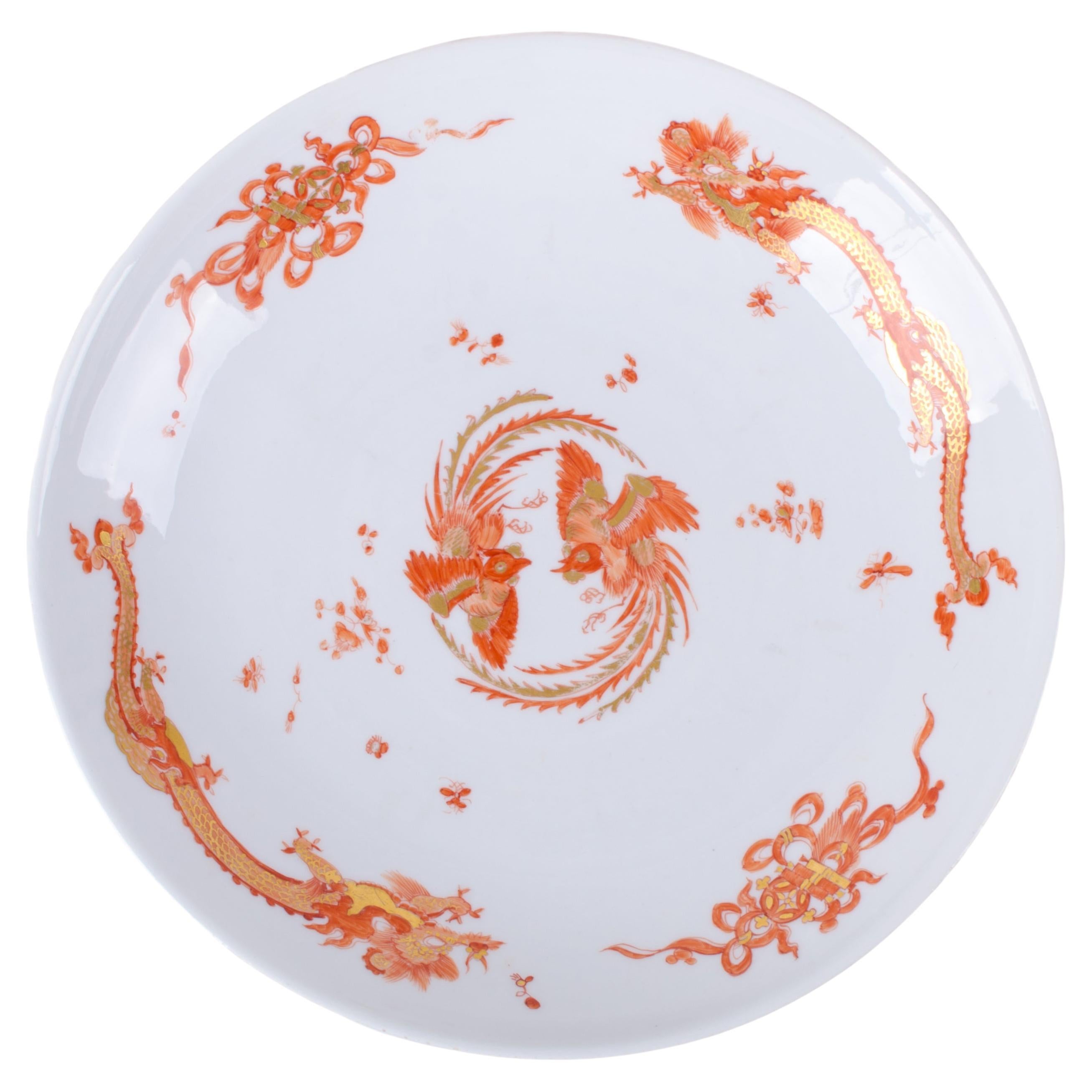 Meissener K.H.C. Royal Saxon Court Intarsienteller mit rotem Drachenmotiv im Angebot