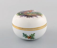 Meissen Lidded Jar in Hand Painted Porcelain with Hare, 20th Century