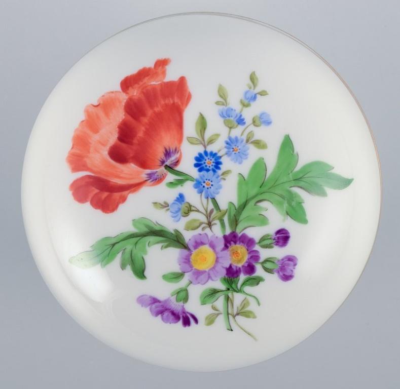 Hand-Painted Meissen, lidded jar in porcelain. Polychrome flower motifs in overglaze. For Sale
