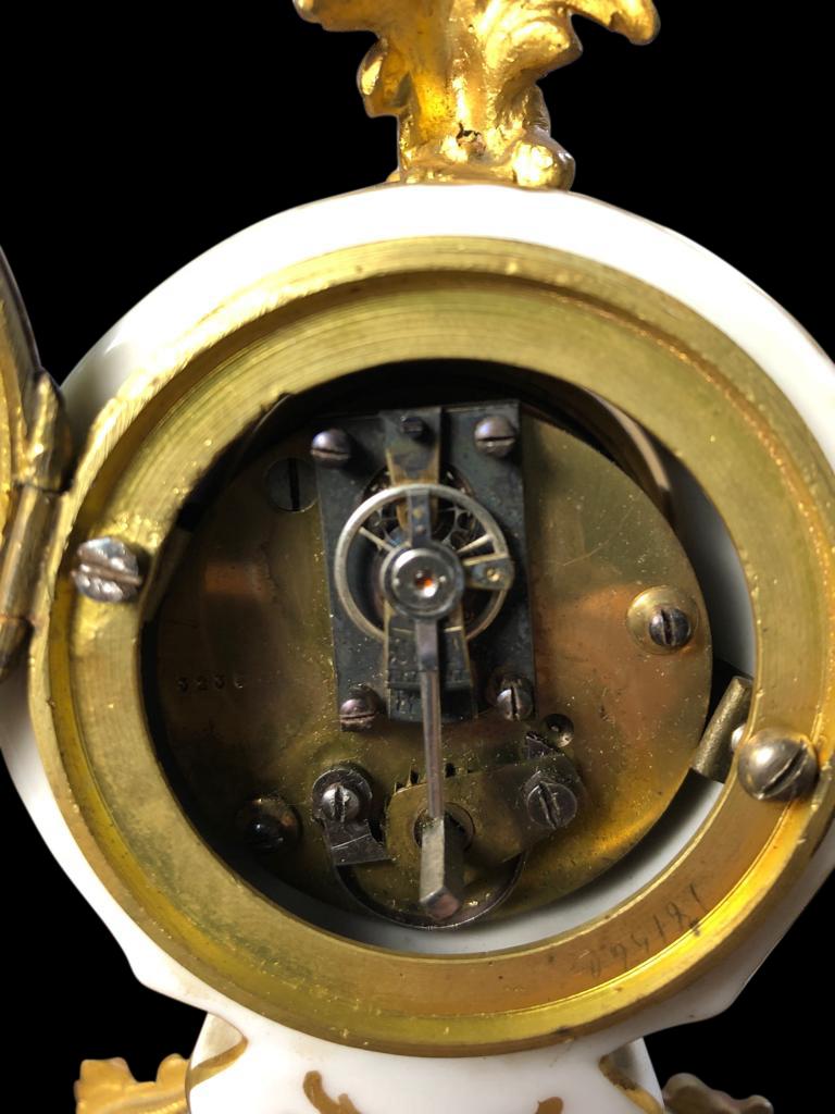Meissen Mantle Table Clock, 19th Century In Good Condition For Sale In London, GB