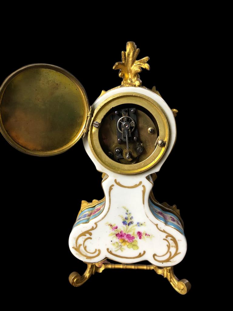 Meissen Mantle Table Clock, 19th Century For Sale 4