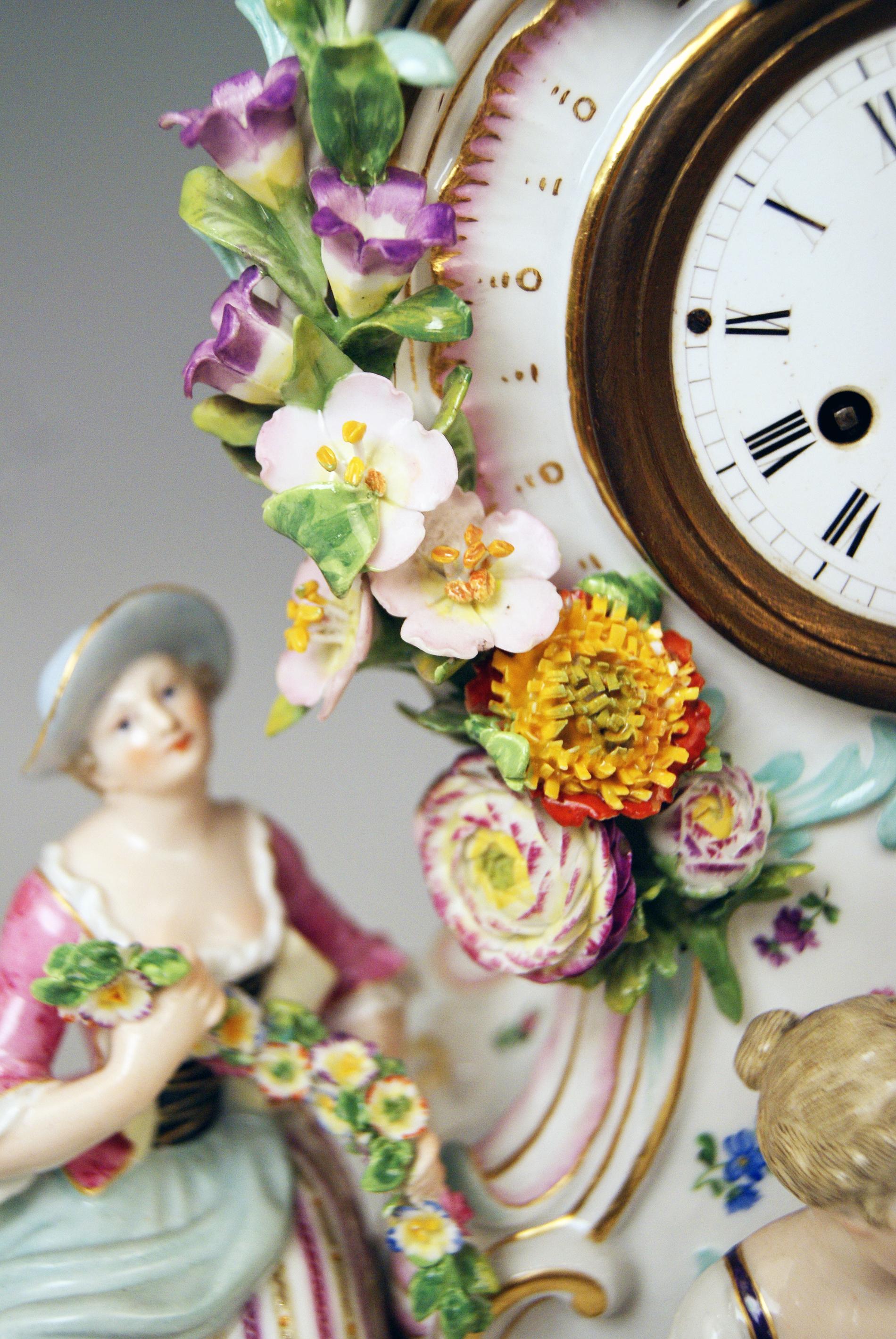Meissen Mantle Table Clock Gardener Figurines Model 572 by Leuteritz, circa 1880 In Good Condition In Vienna, AT
