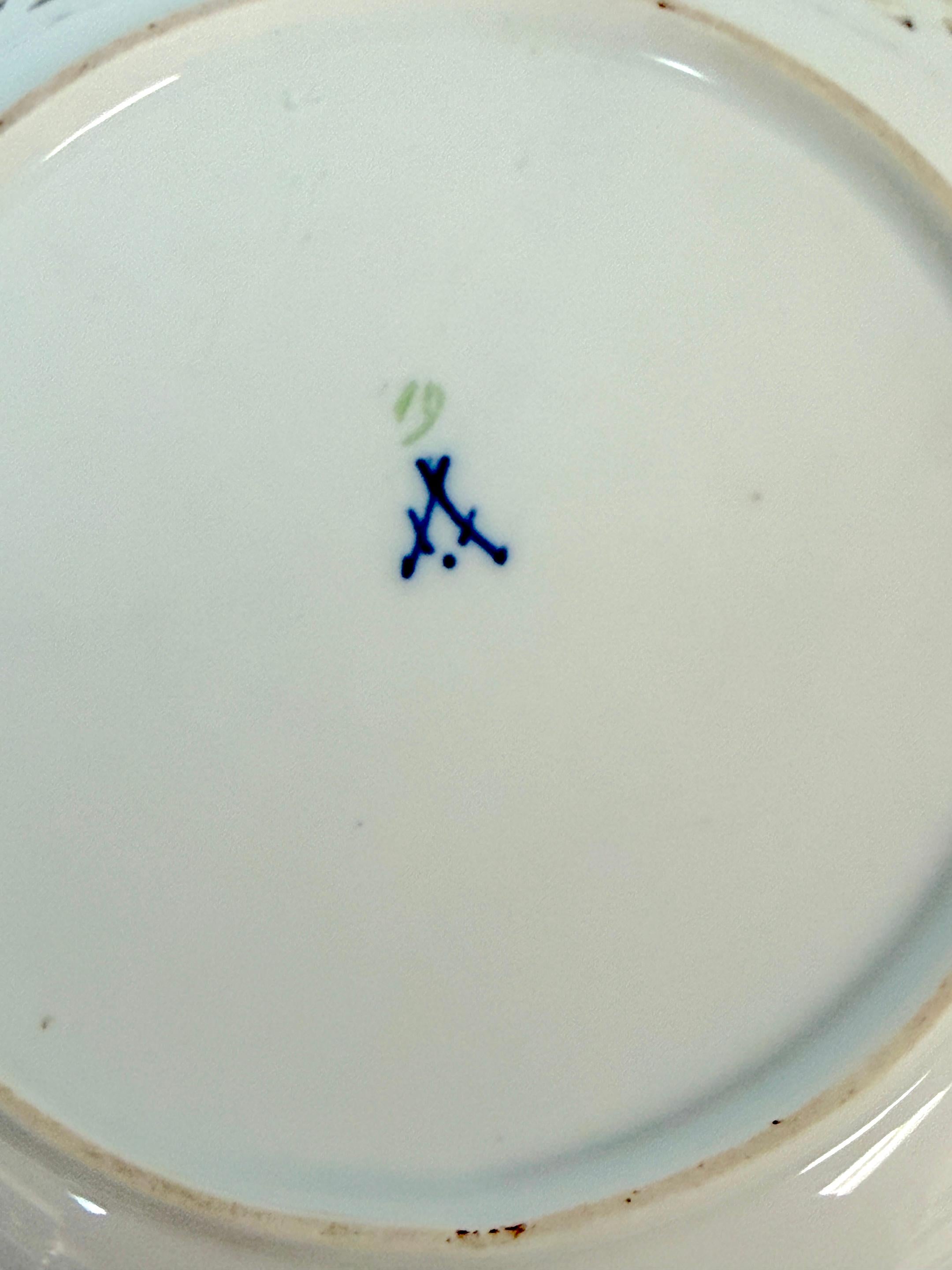 Meissen Marcolini-Period Reticulated Porcelain Plate, Circa (1774–1814) en venta 8