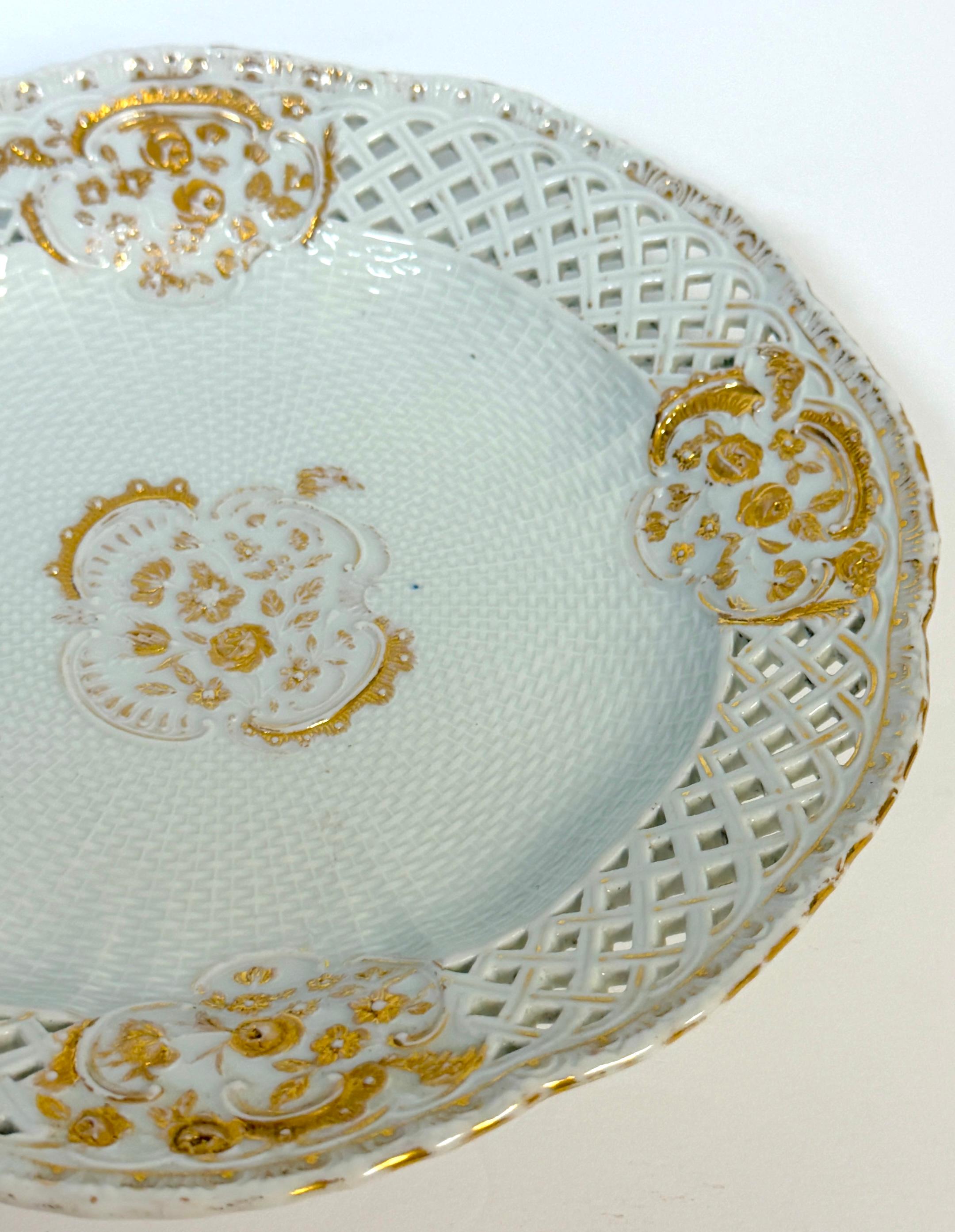 Meissen Marcolini-Period Reticulated Porcelain Plate, Circa (1774–1814) Alemán en venta