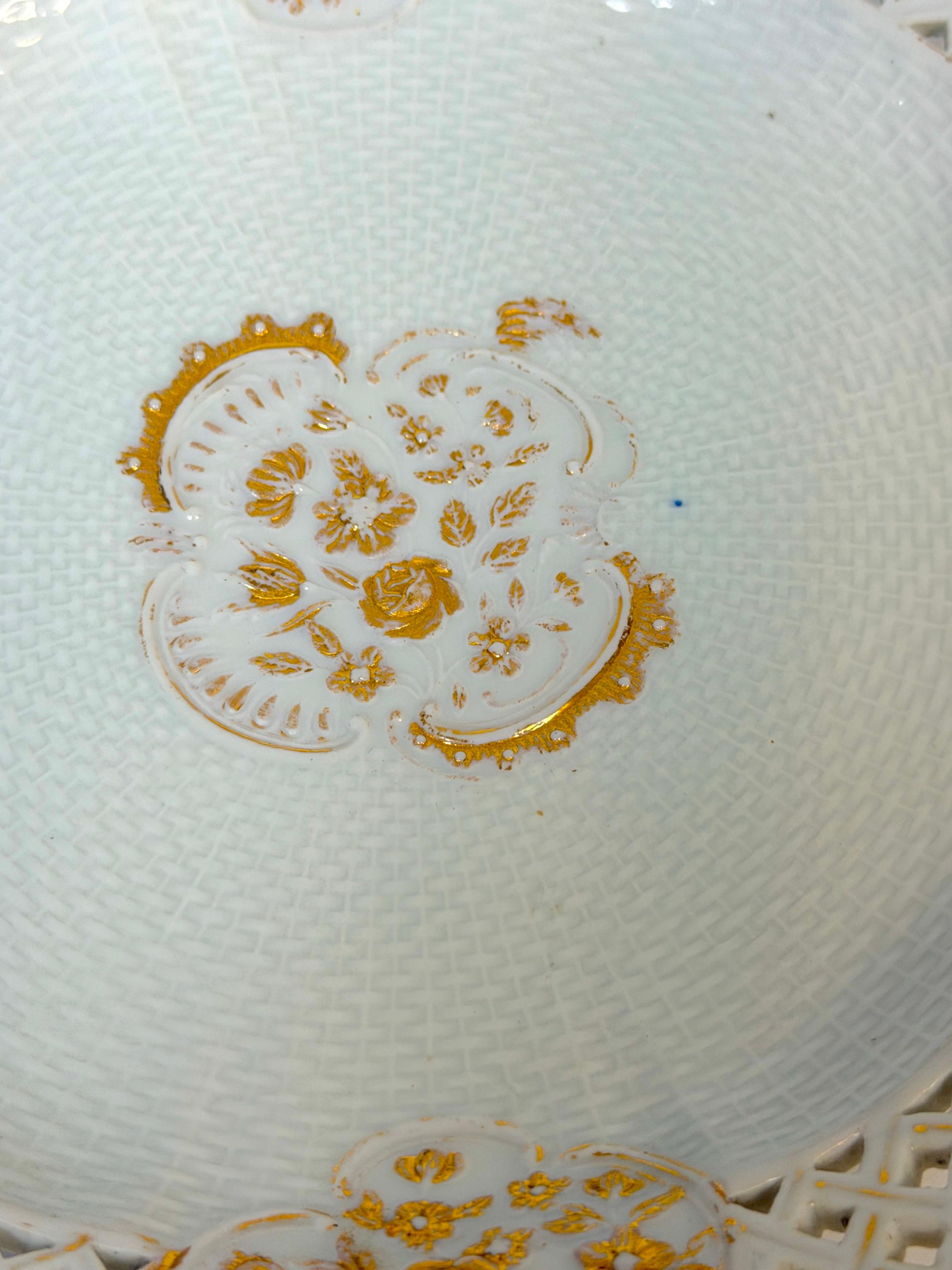 Meissen Marcolini-Period Reticulated Porcelain Plate, Circa (1774–1814) siglo XVIII en venta