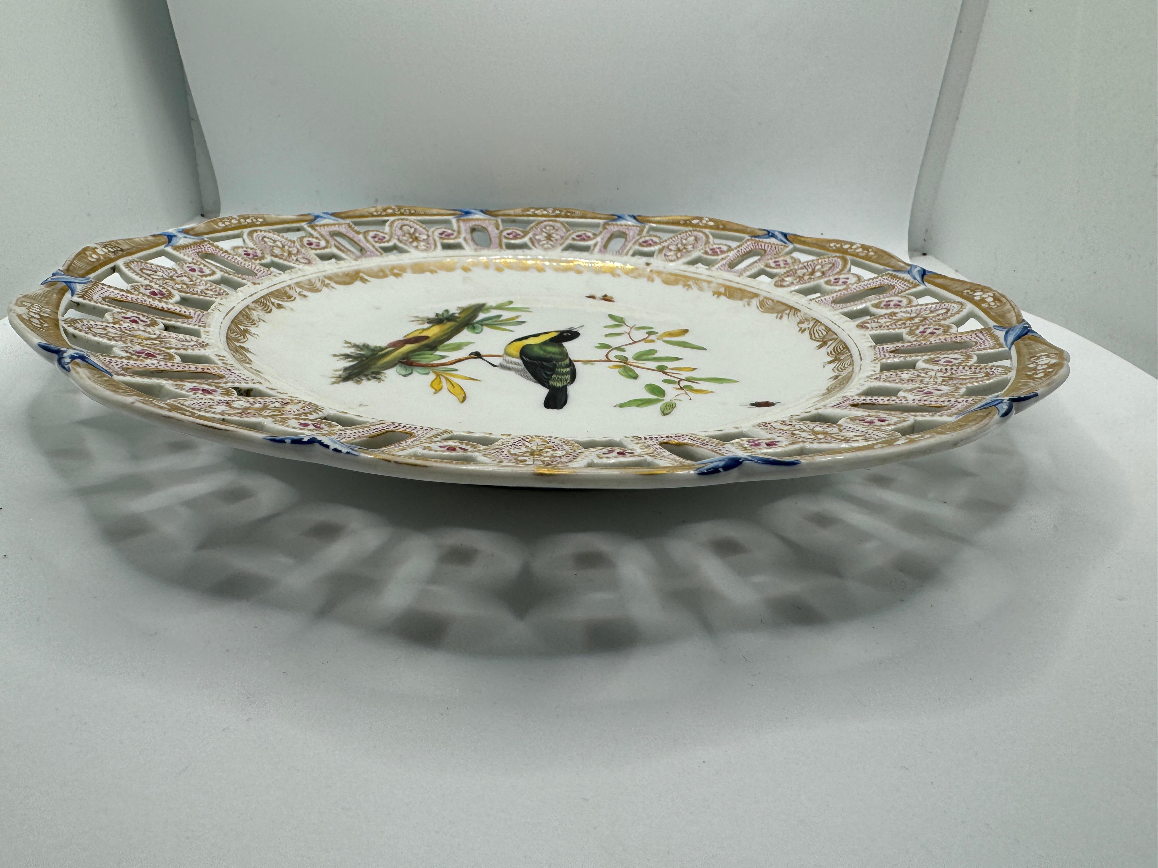 Meissen Marcolini Reticulated Plate with Bird and Insect Decoration en vente 1