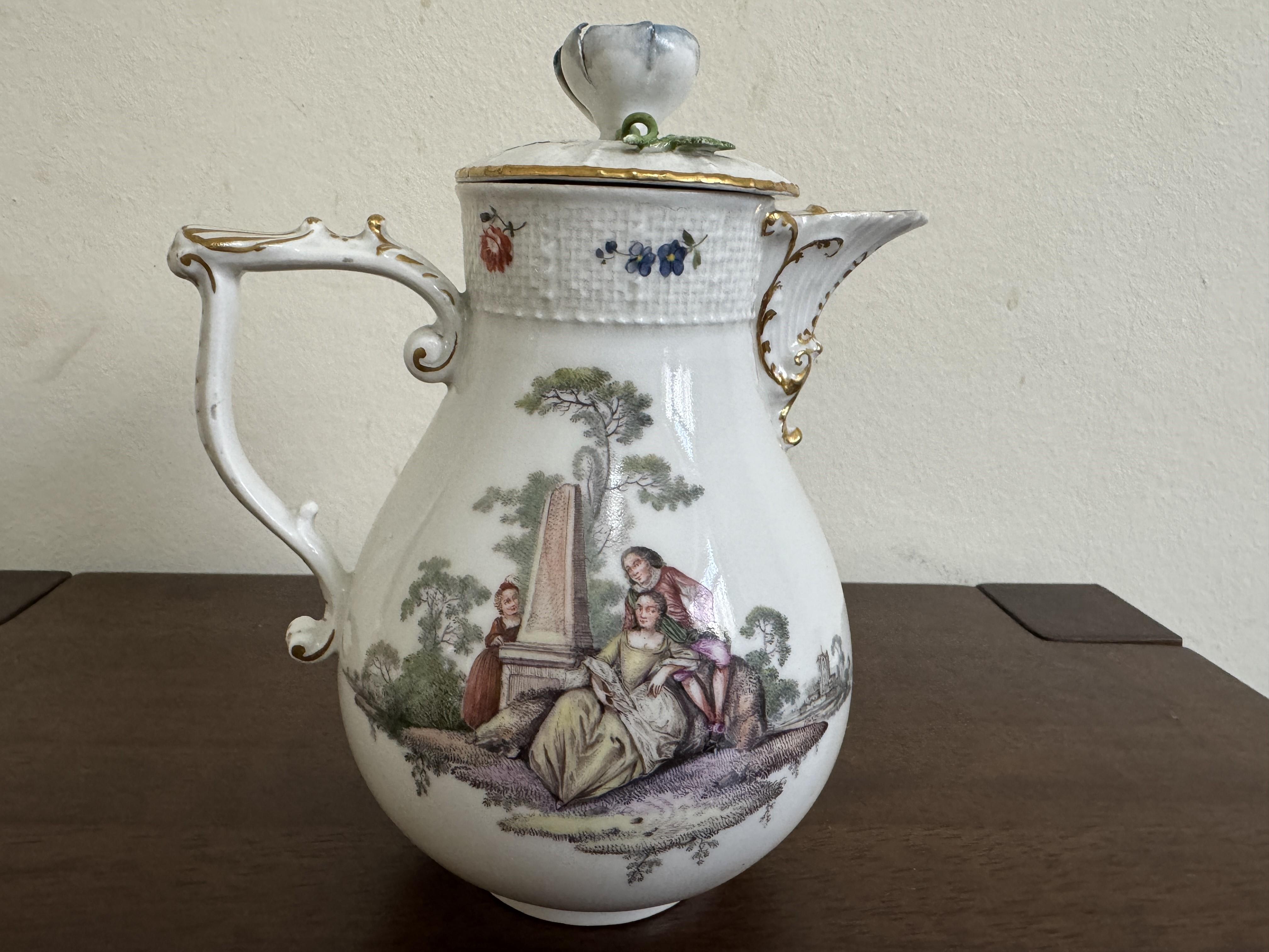 Hand-Painted Meissen milk jug and cover, circa 1760 For Sale