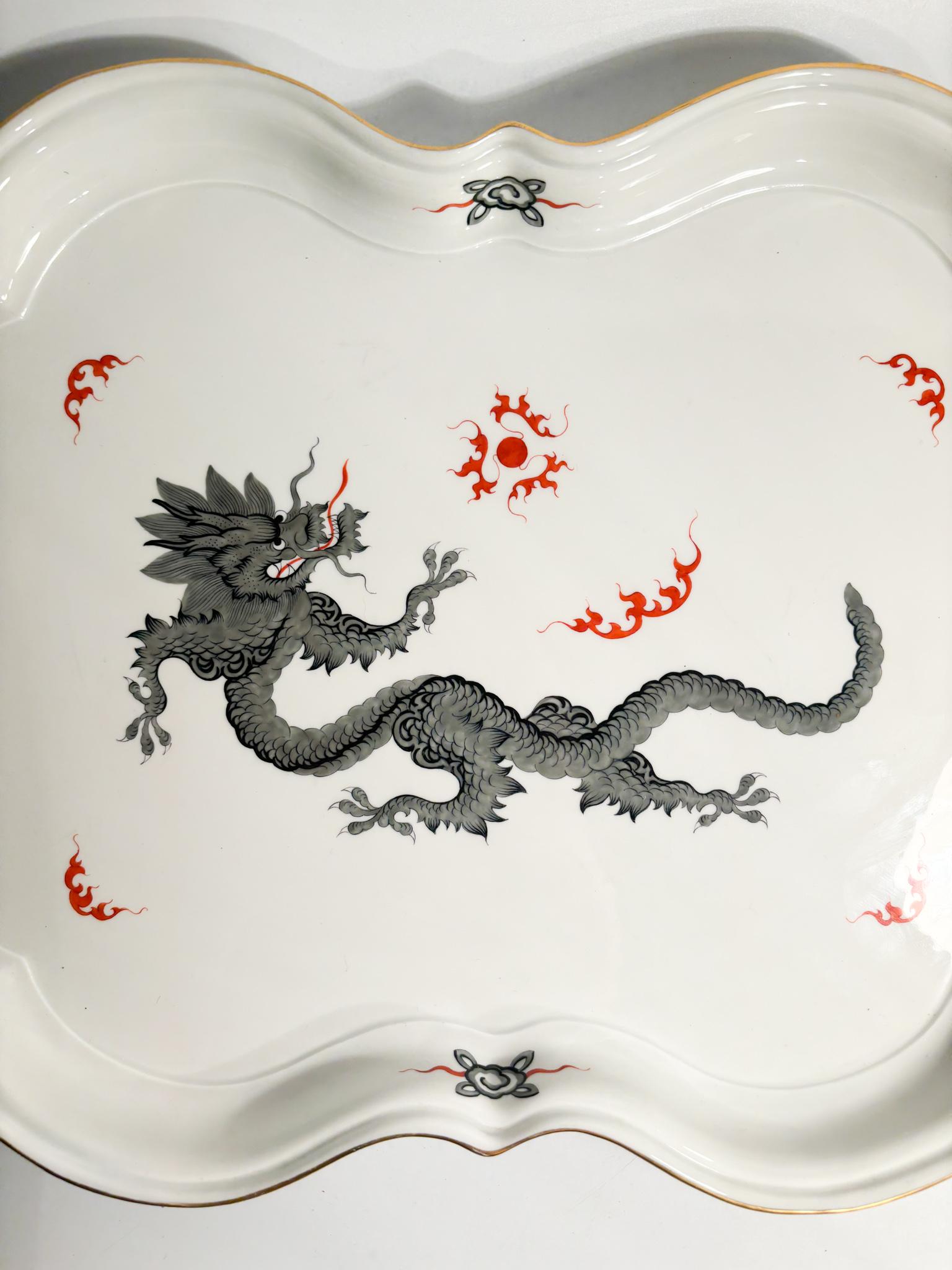 Meissen Ming Dragon Black Porcelain Tray from the 1980s 2