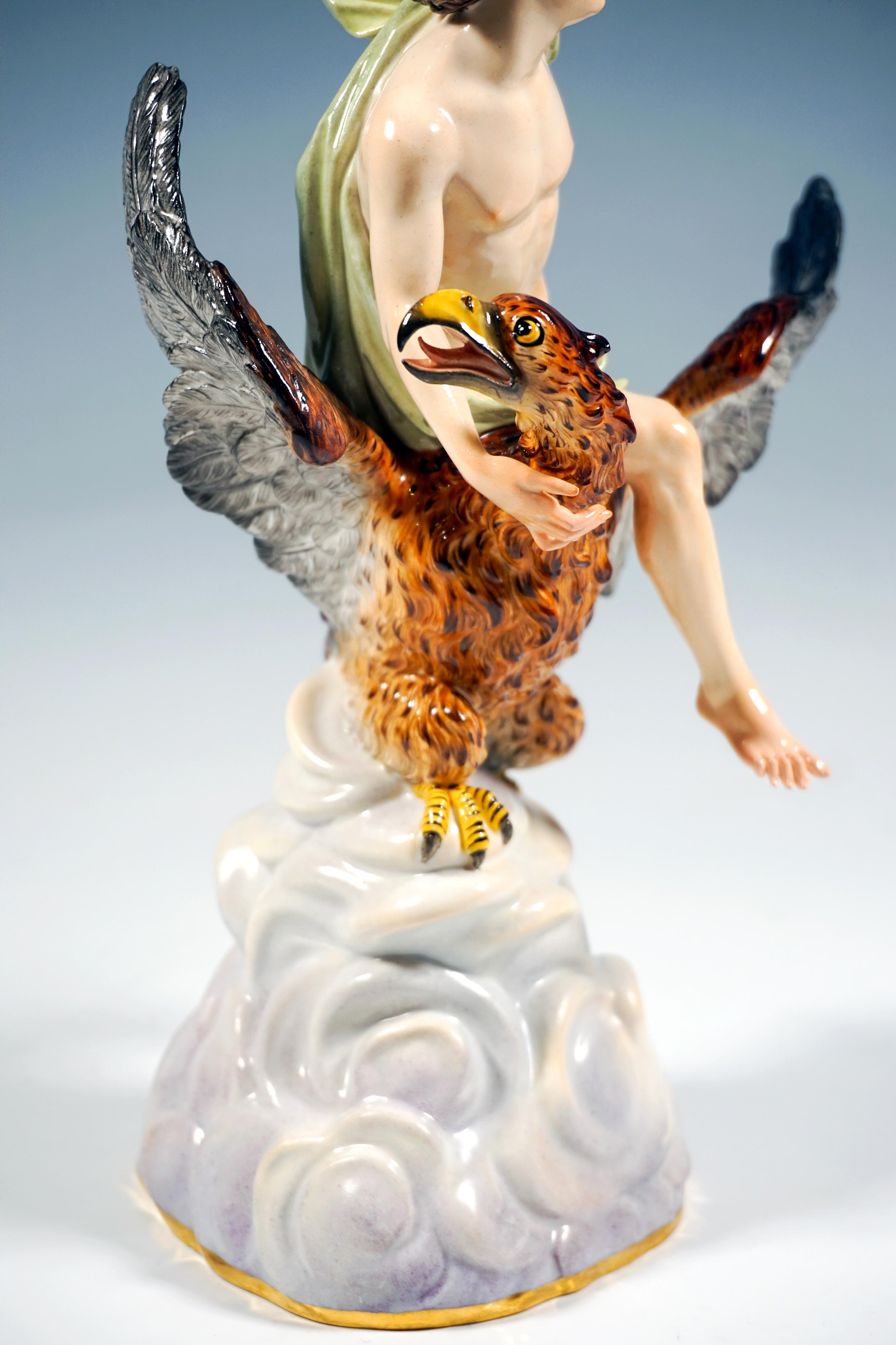 Figurilla mitológica de Meissen, Ganímedes sobre base de nubes, Kaendler, circa 1860 Mediados del siglo XIX en venta