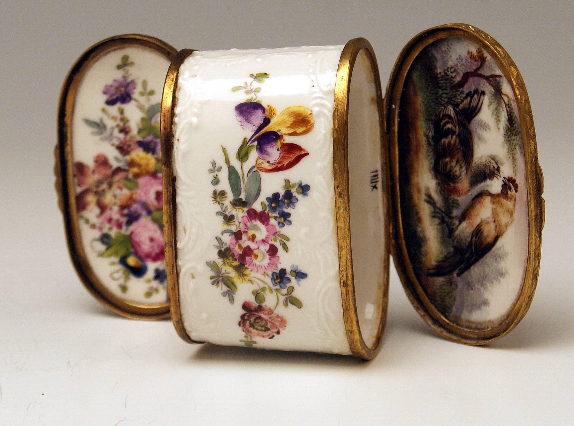 Meissen Painted Dual Lidded Rococo Box Relief Decoration Brass Mountings, 1750 For Sale 5