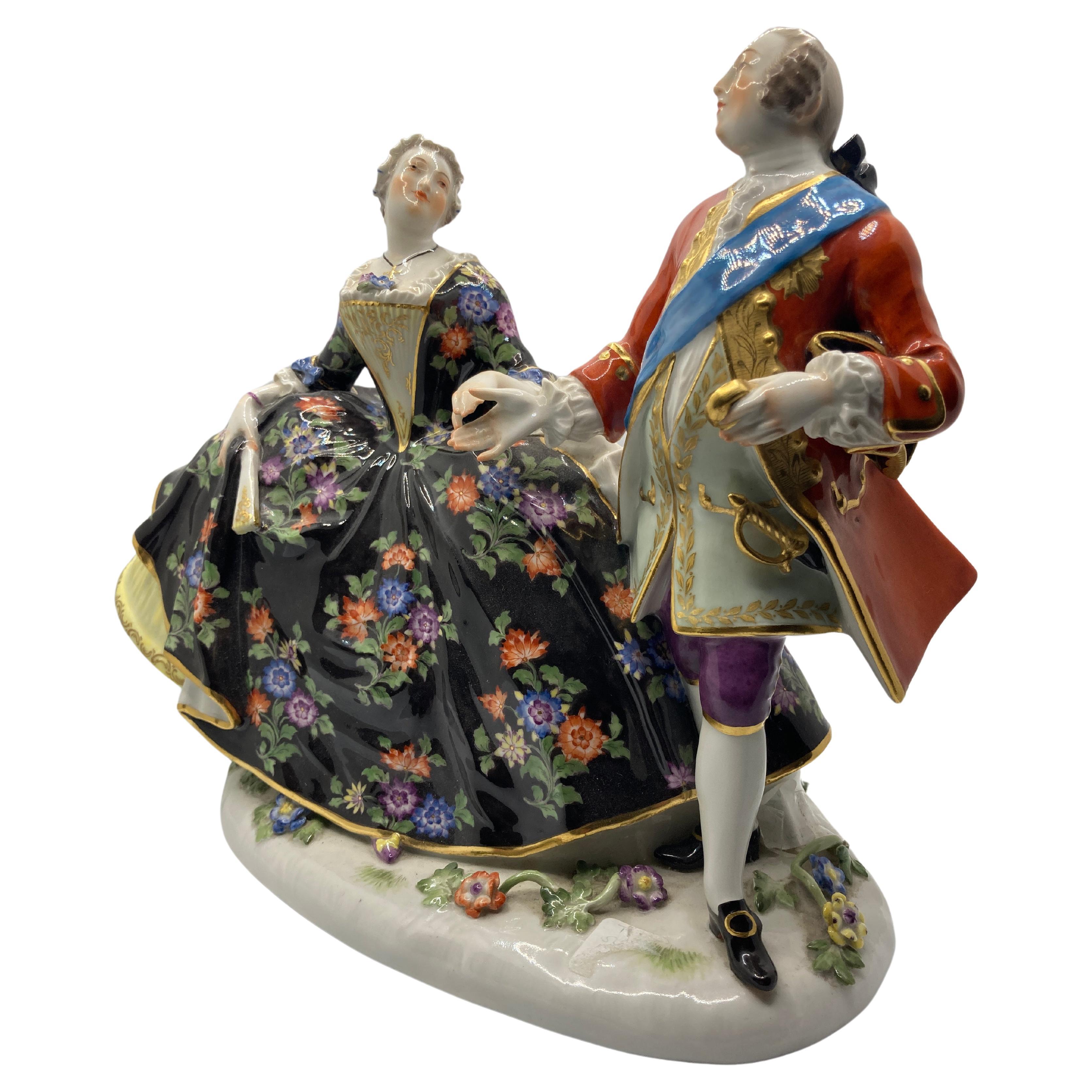 Meissen 'Pair at Ball' , Model 550 For Sale