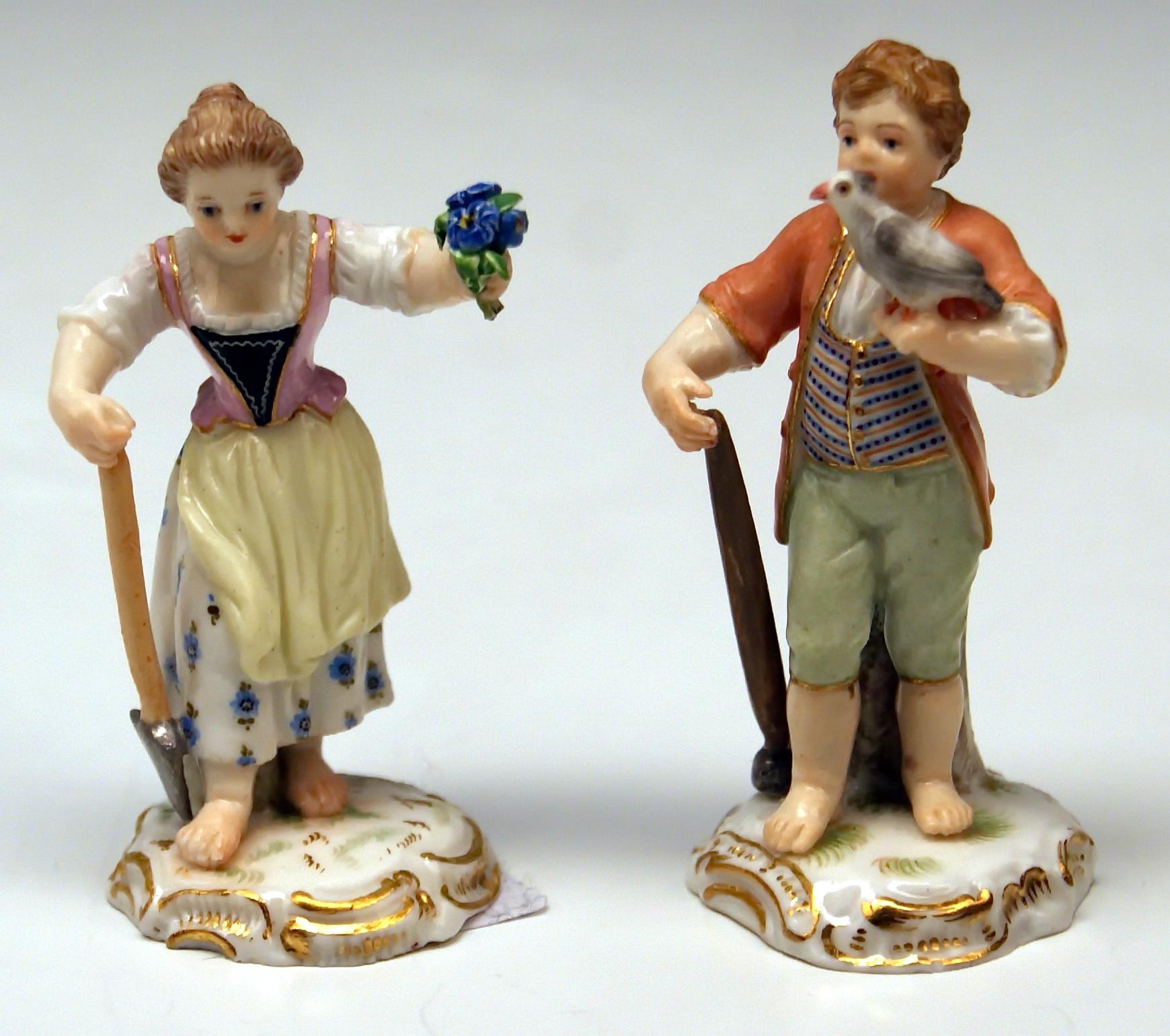 German Meissen Pair of Gardeners En Miniature Boy Girl Model 2869, Kaendler, circa 1850