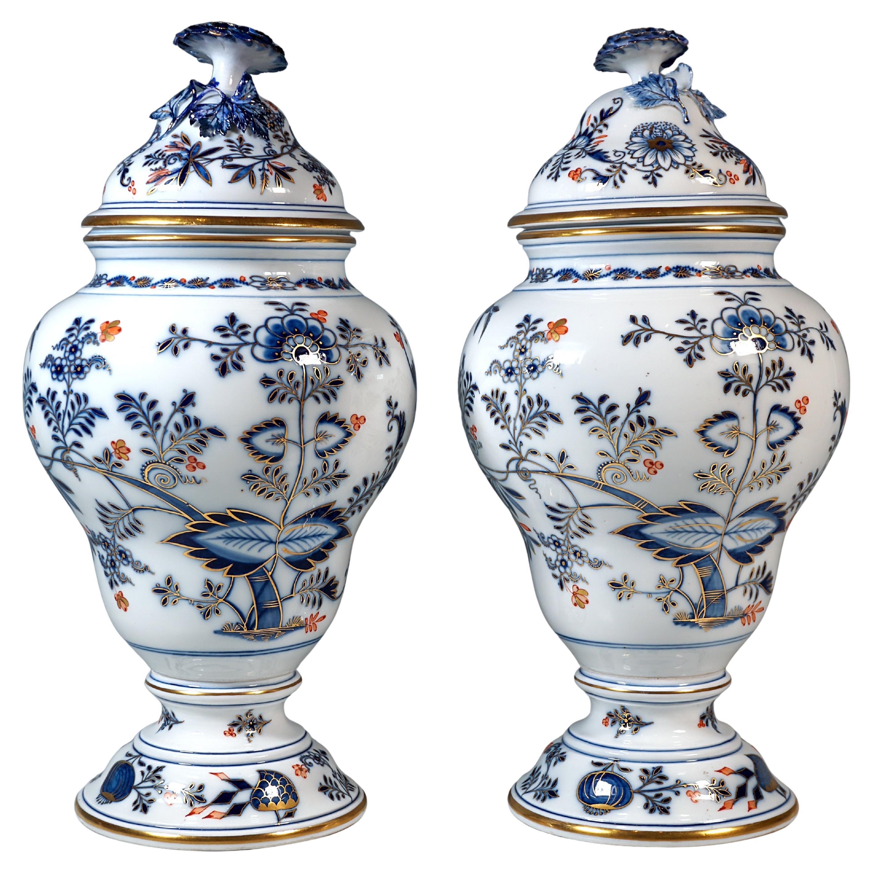 Meissen Pair Of Lidded Vases, Onion Pattern With Coral & Gold, Circa 1880