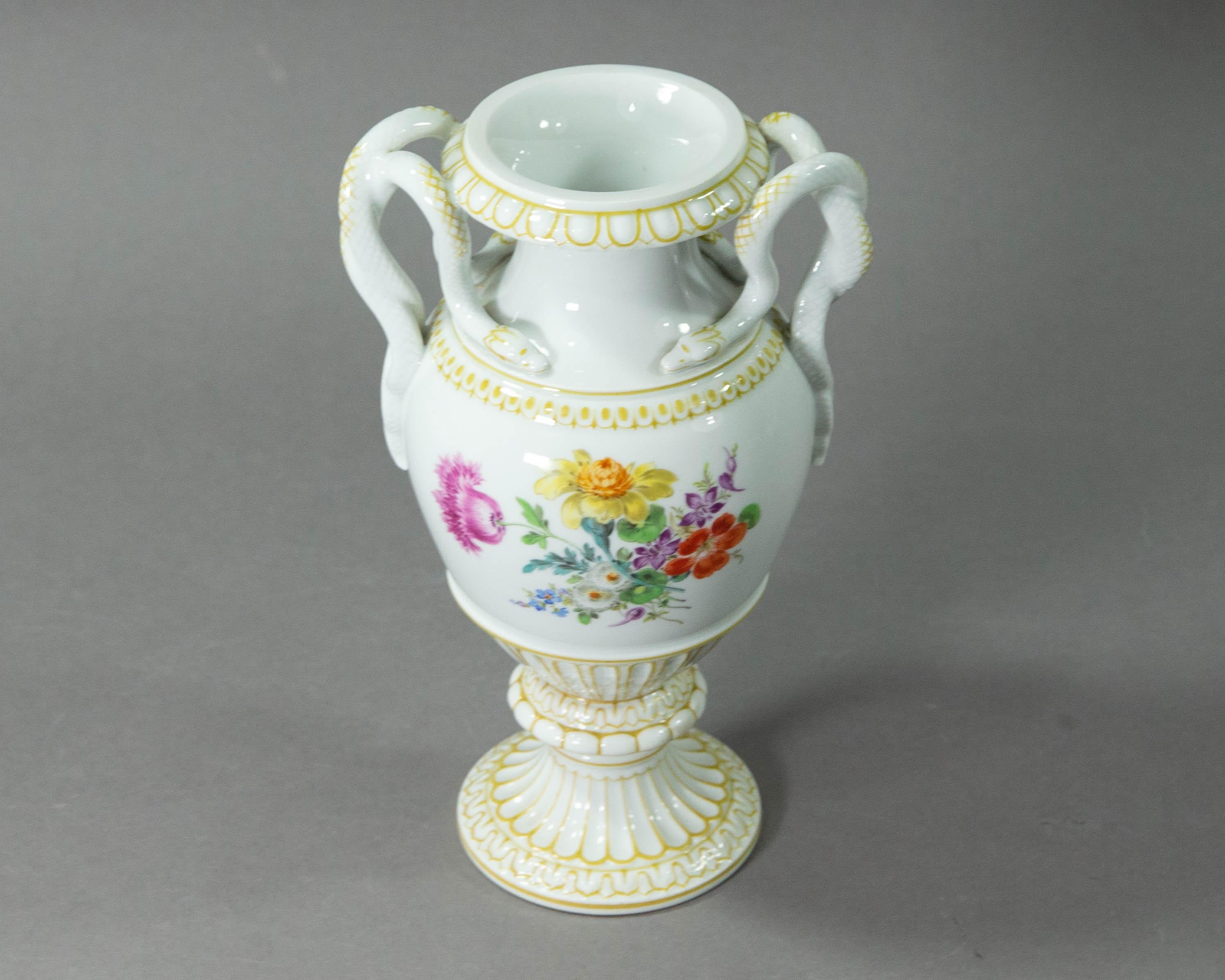 Neoclassical Meissen, Pfeiffer Period Snake Handled Vase Model E153 For Sale