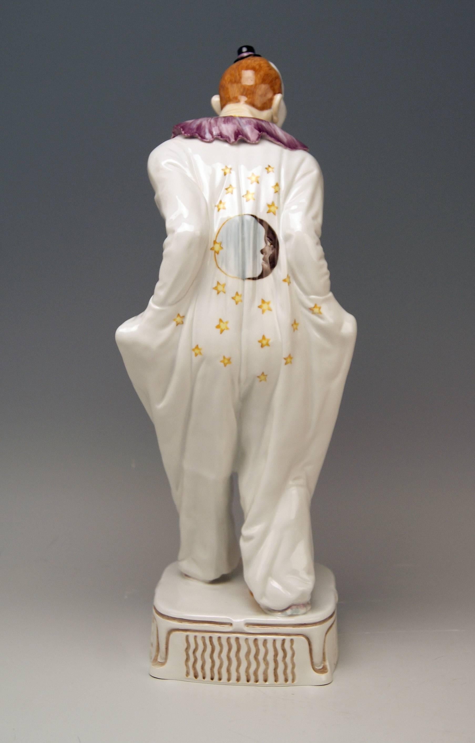 Art Nouveau Meissen Pierrot Figurine Walking by Martin Wiegand Made 20th Century