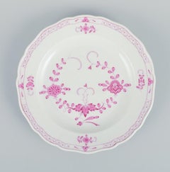Meissen, Pink Indian, Four Dinner Plates in Porcelain, Approx. 1900