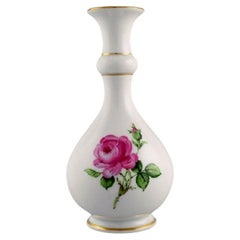 Antique Meissen Pink Rose Vase in Hand-Painted Porcelain with Gold Edges, Early 20th C