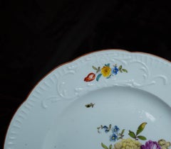 Meissen Plate with 'New Spanish' Moulded Rim, Flowers, circa 1760