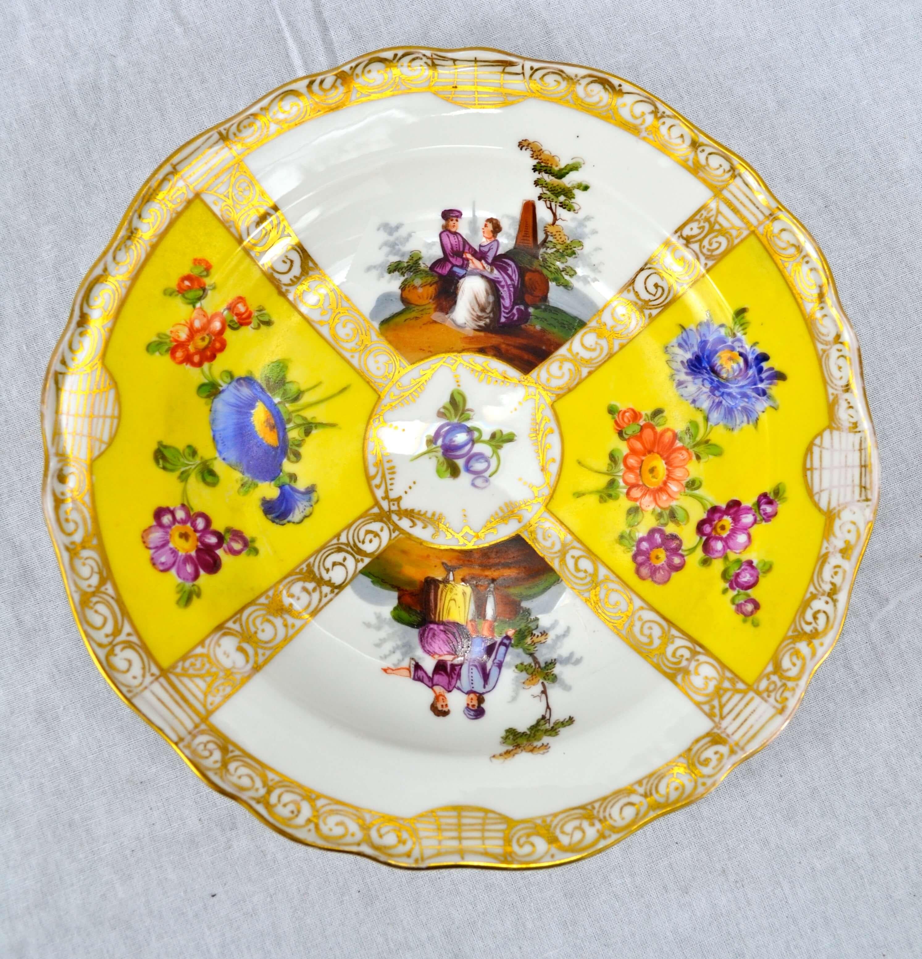 Meissen Plates, Set of Six In Good Condition For Sale In Vancouver, BC