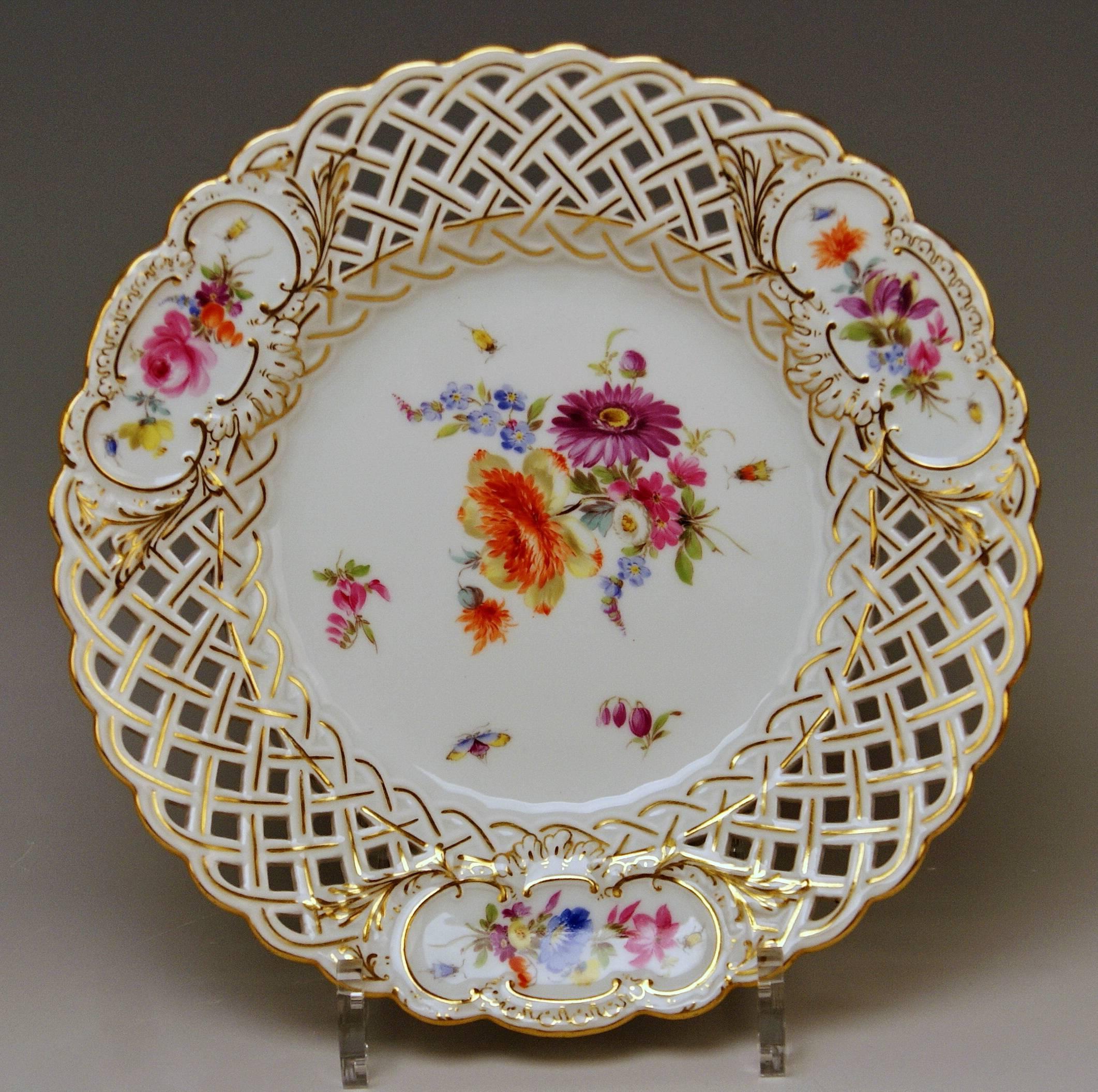 Meissen Plates Vintage Reticulated Edge Multicolored Flower Paintings circa 1870 2