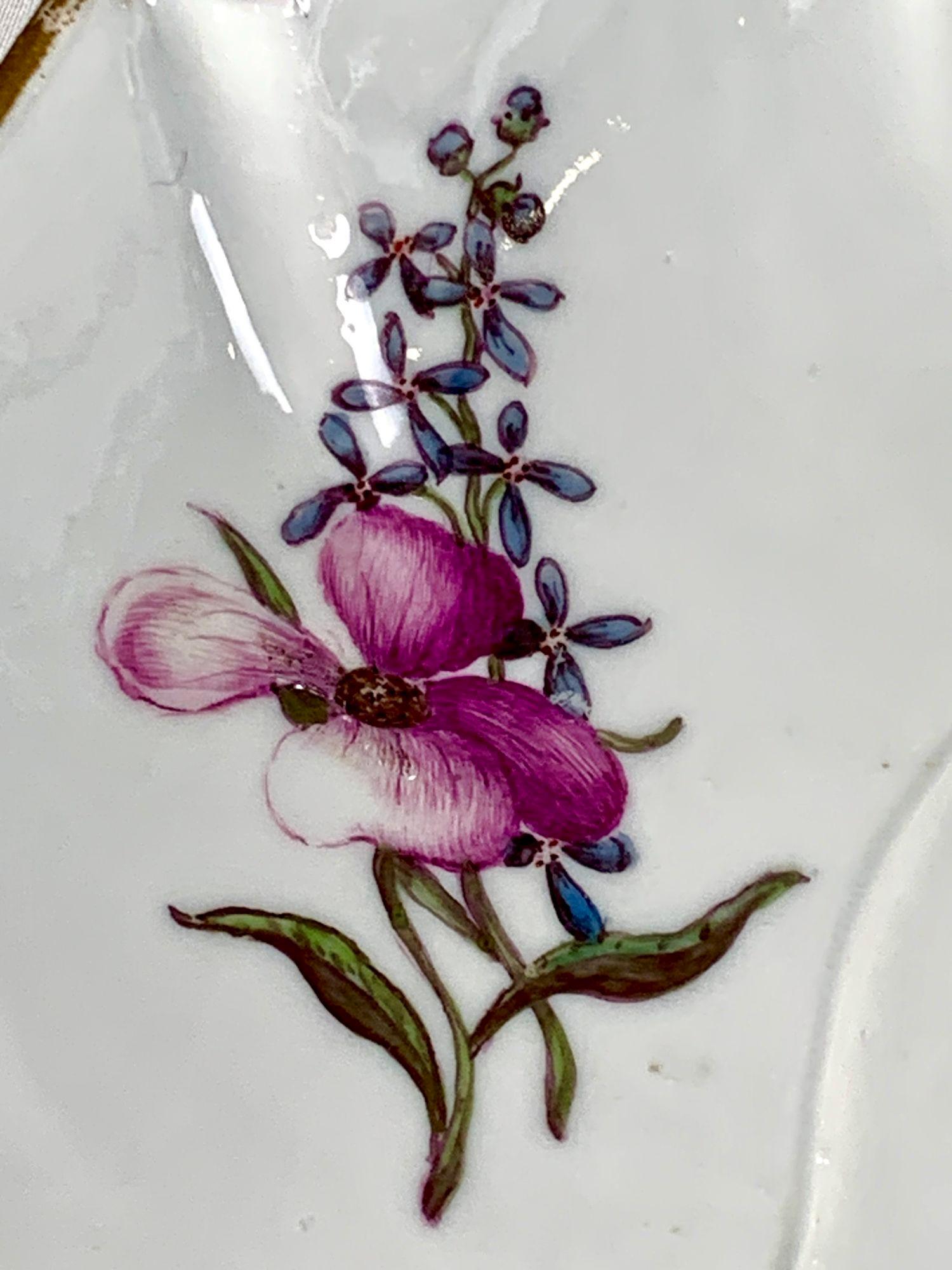 Hand-Painted Meissen Porcelain 18th Century Leaf Dish Hand Painted, circa 1770 For Sale
