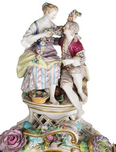 Reloj de sobremesa de porcelana de Meissen del siglo XIX.