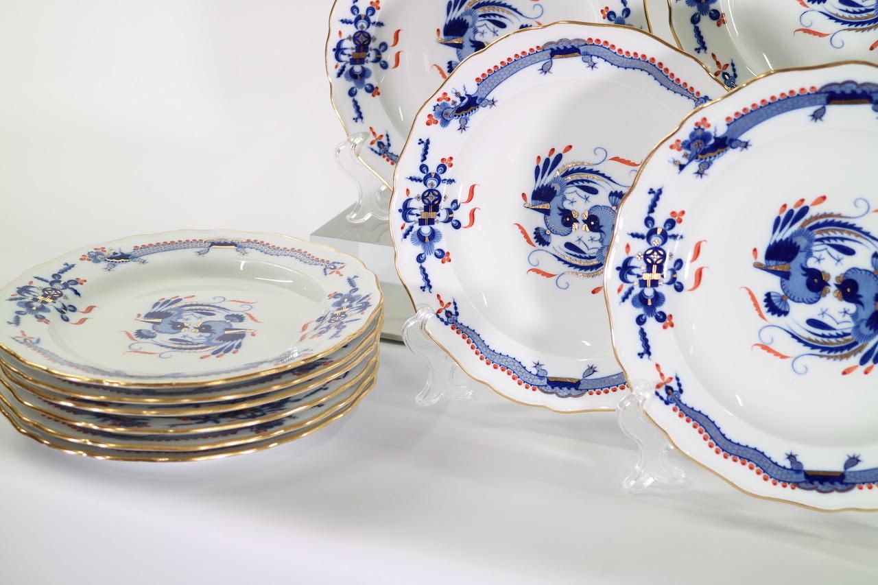 German Meissen Porcelain 'Blue Dragon' Scalloped Dinner Plates