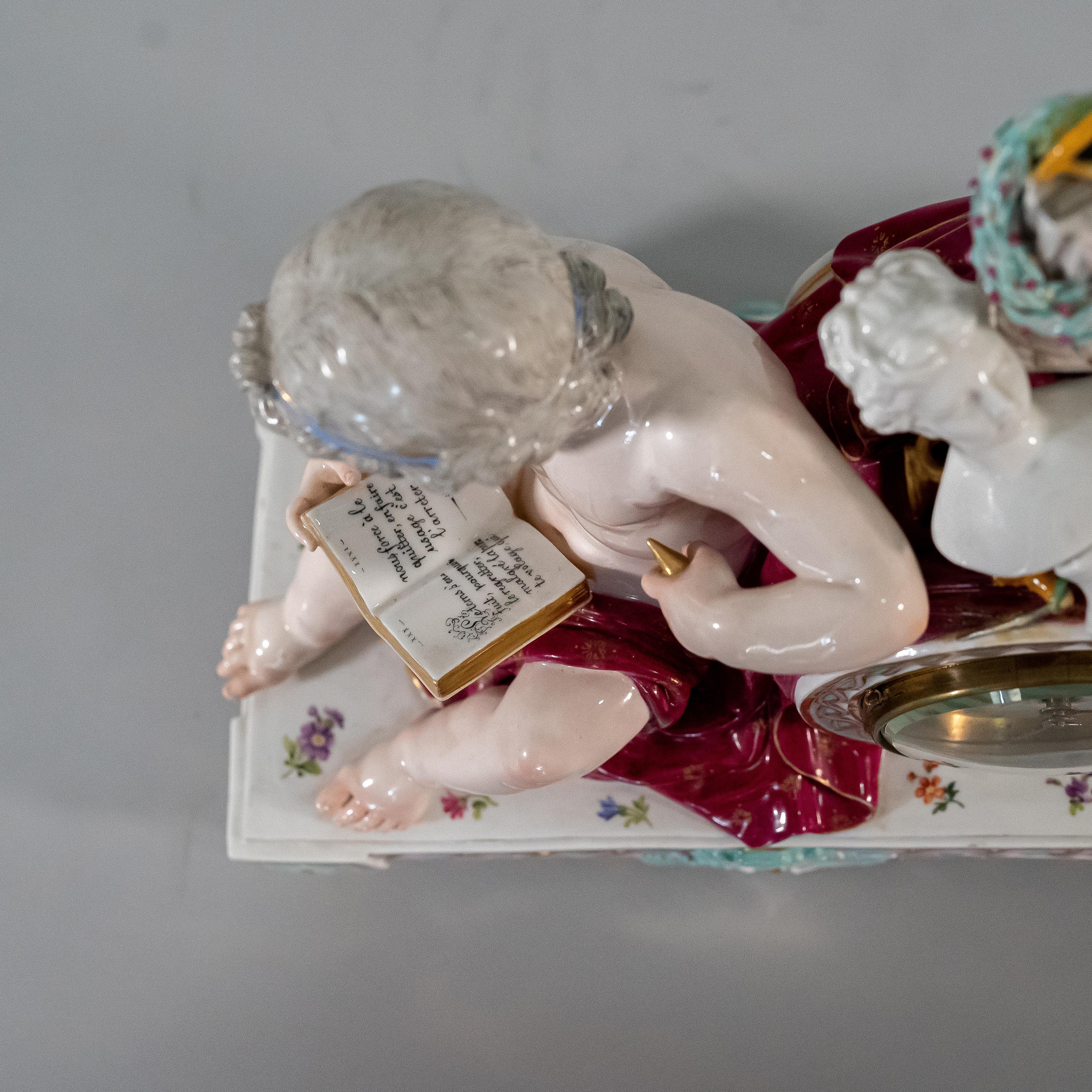Meissen Porcelain Clock Putti Reading a Book In Excellent Condition For Sale In Los Angeles, CA