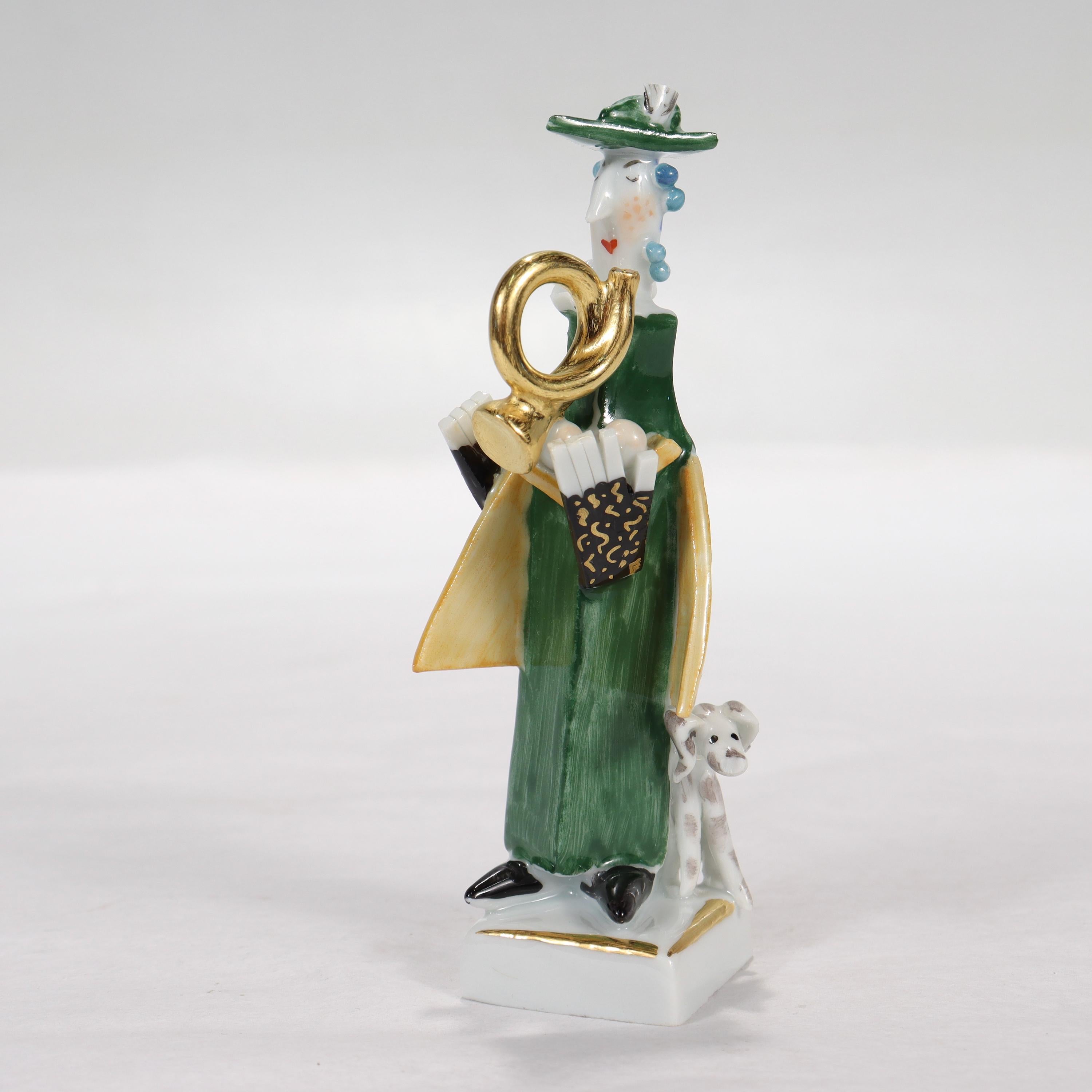 Une belle figurine vintage en porcelaine de Meissen.

Par Peter Strang. Strang est né à Dresde en 1935 et a obtenu un diplôme de sculpture à l'Académie des beaux-arts de Dresde en 1960. Membre fondateur du collectif d'artistes Meissen 1960, Peters