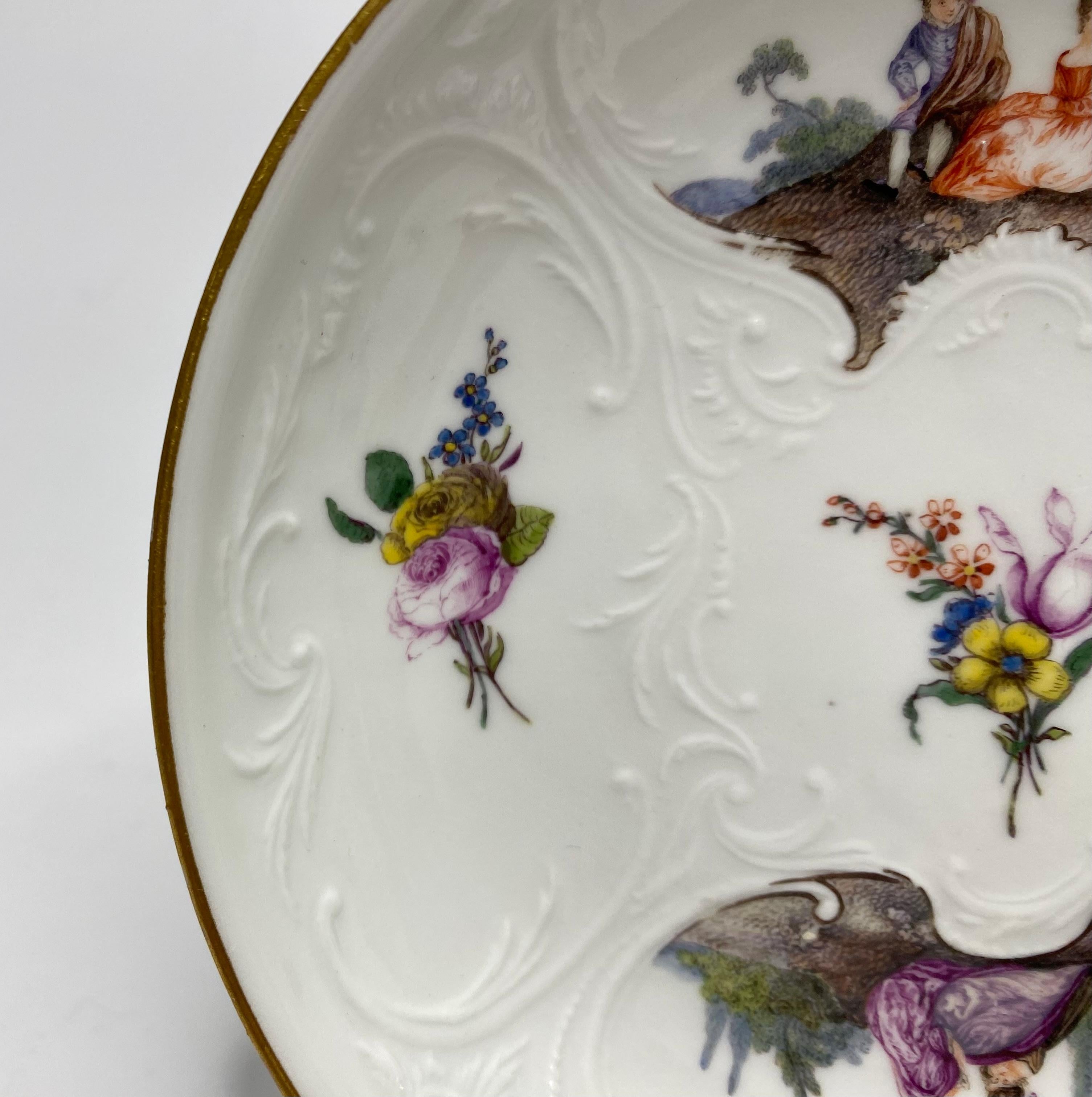 Meissen porcelain cup and saucer, c. 1740. In Excellent Condition In Gargrave, North Yorkshire